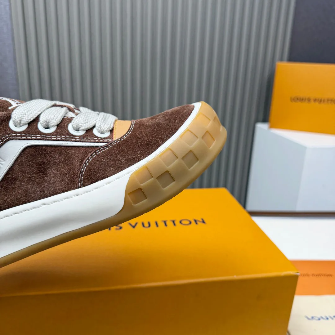Кроссовки Мужские Louis Vuitton 18265136