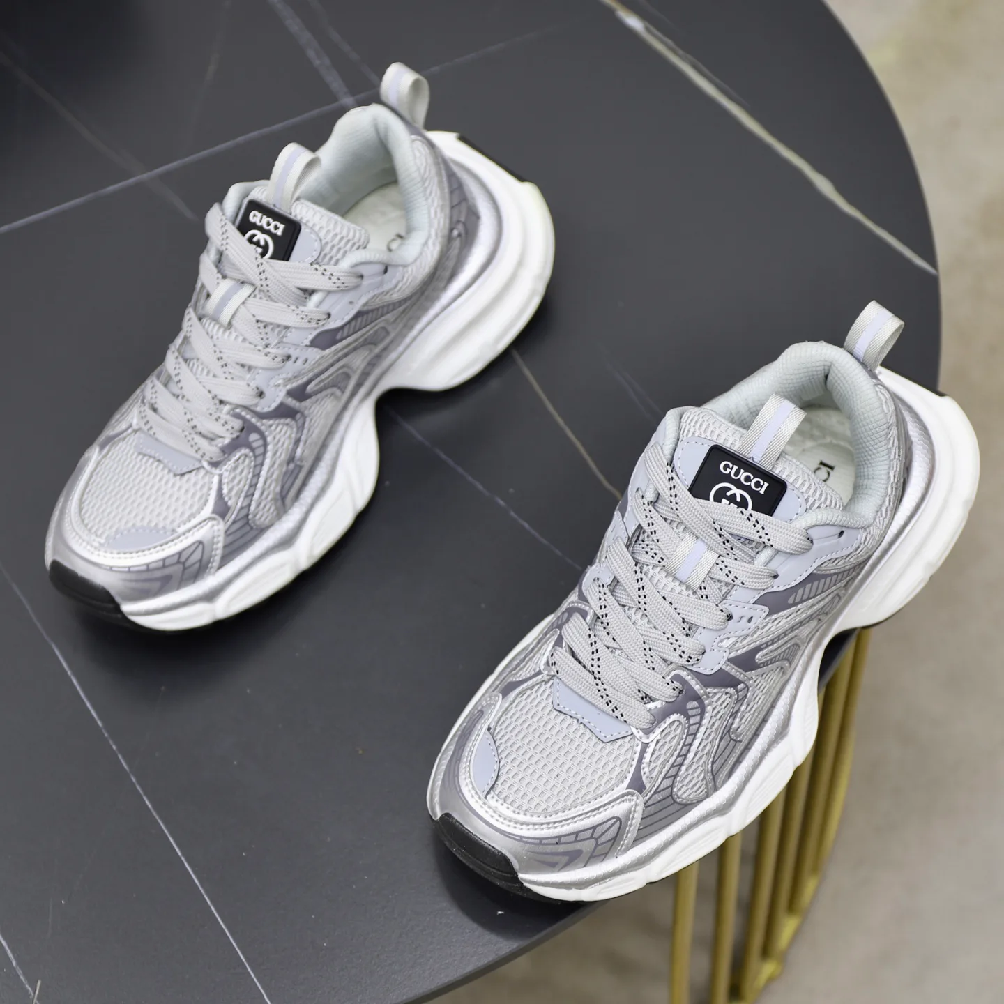 Кроссовки Женские Gucci 211517