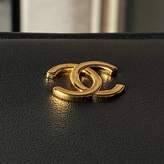 Классические Сумки Женские Chanel 18208028