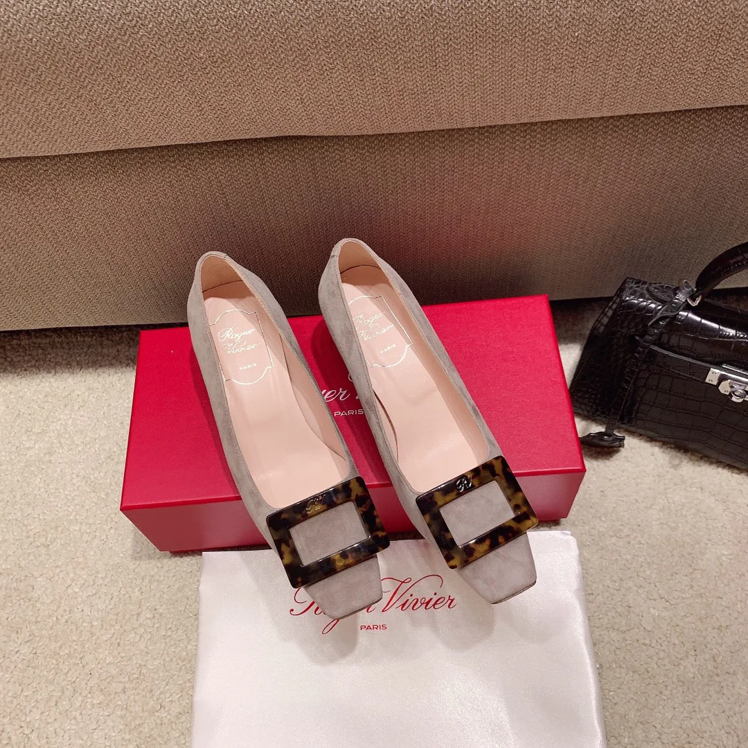 Туфли Женские Roger Vivier 17550731