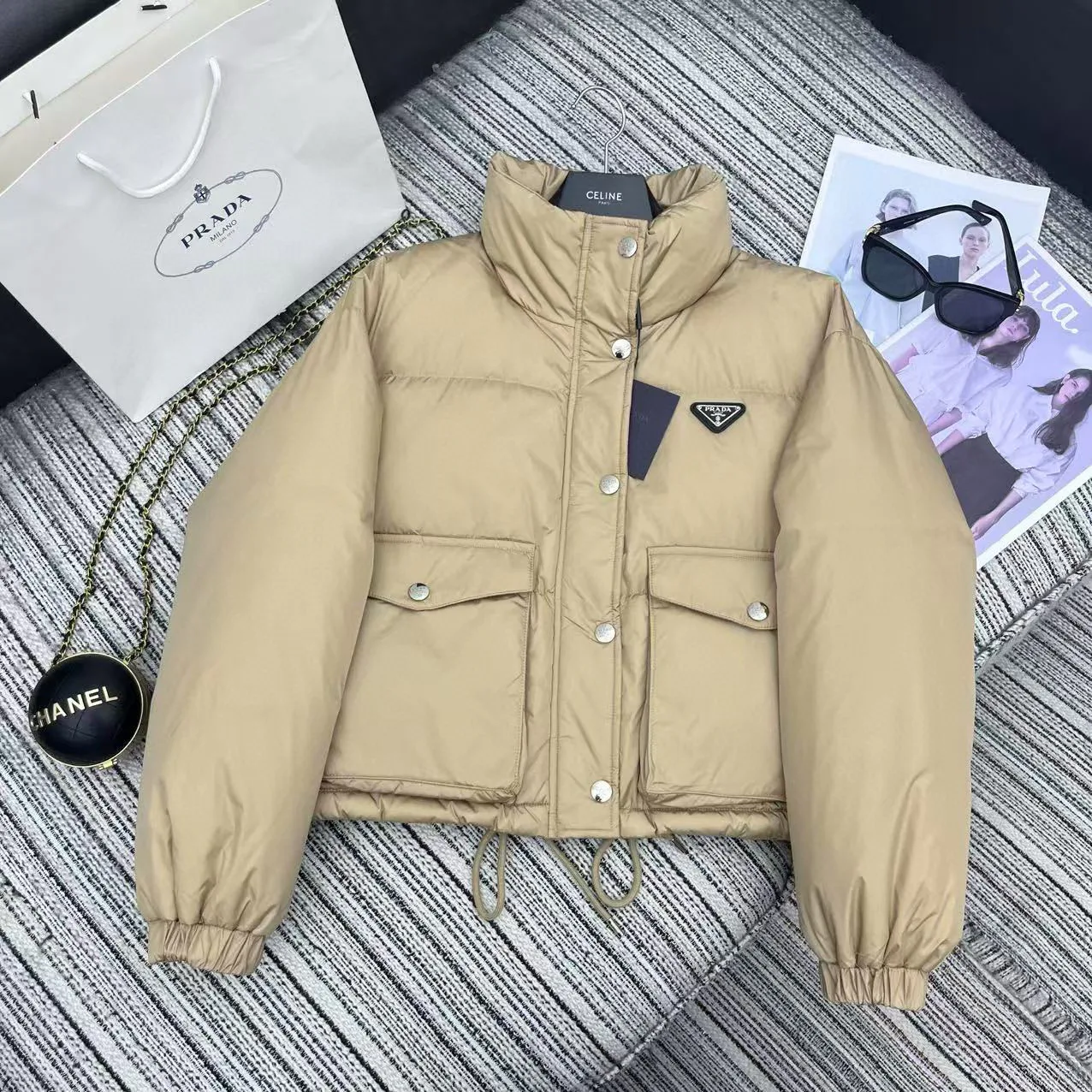 Куртки И Пуховики Женские Prada 18853956
