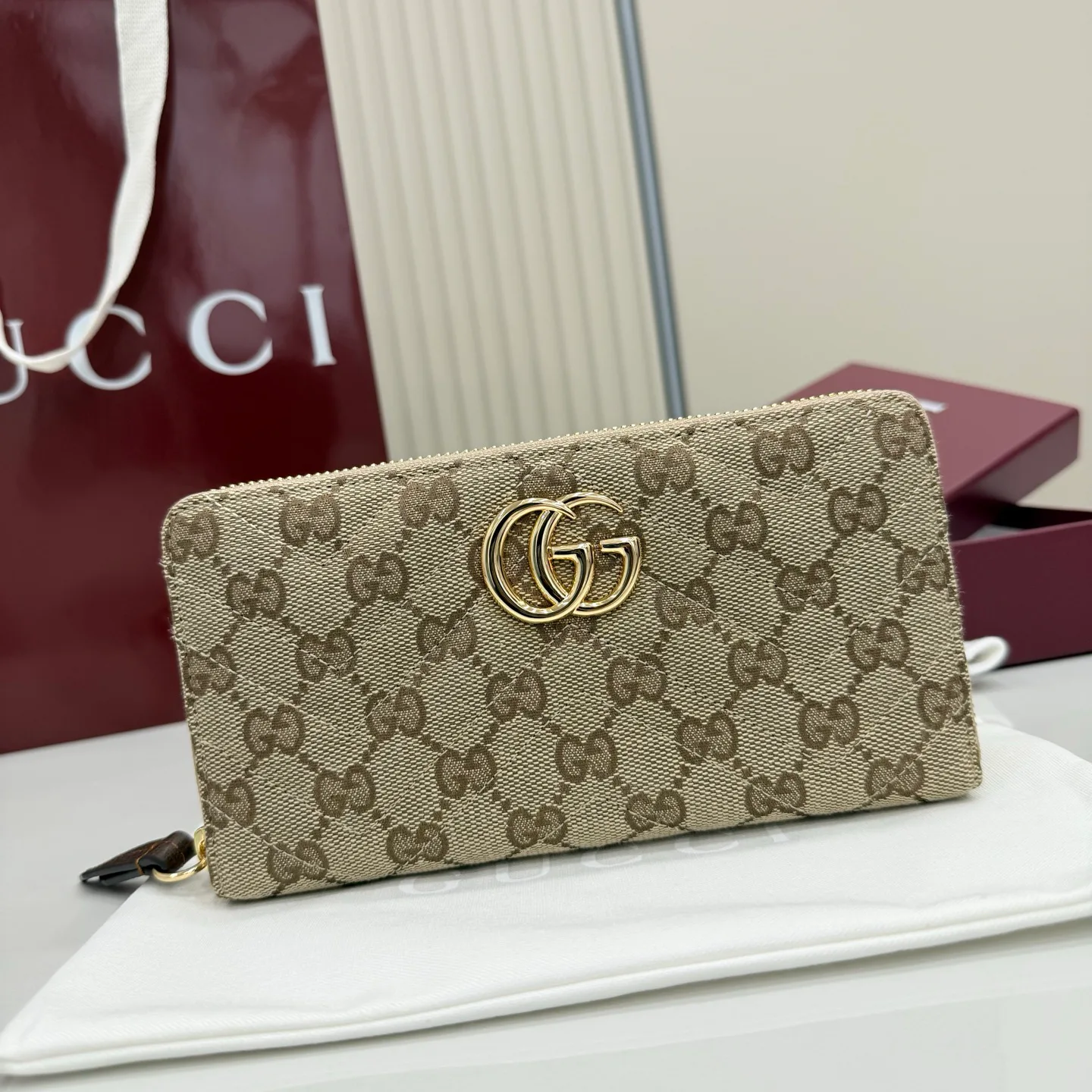 Классические Сумки Женские Gucci 12841782