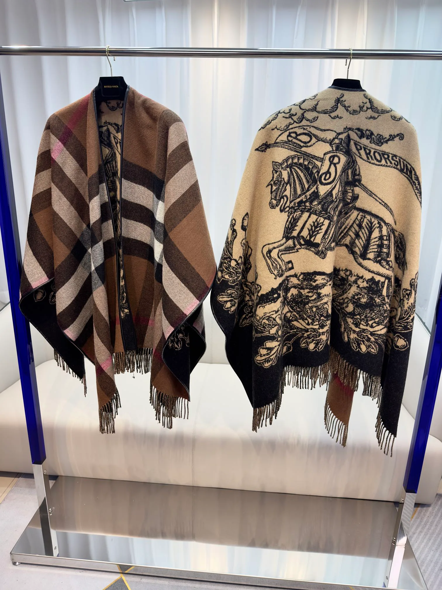 Шарфы Burberry 3216