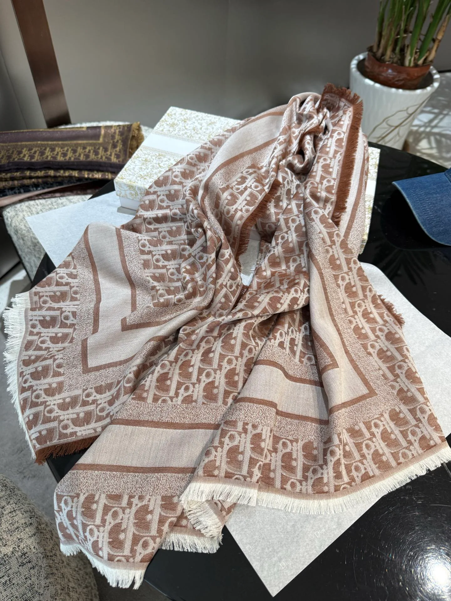 Шарфы Christian Dior 752648