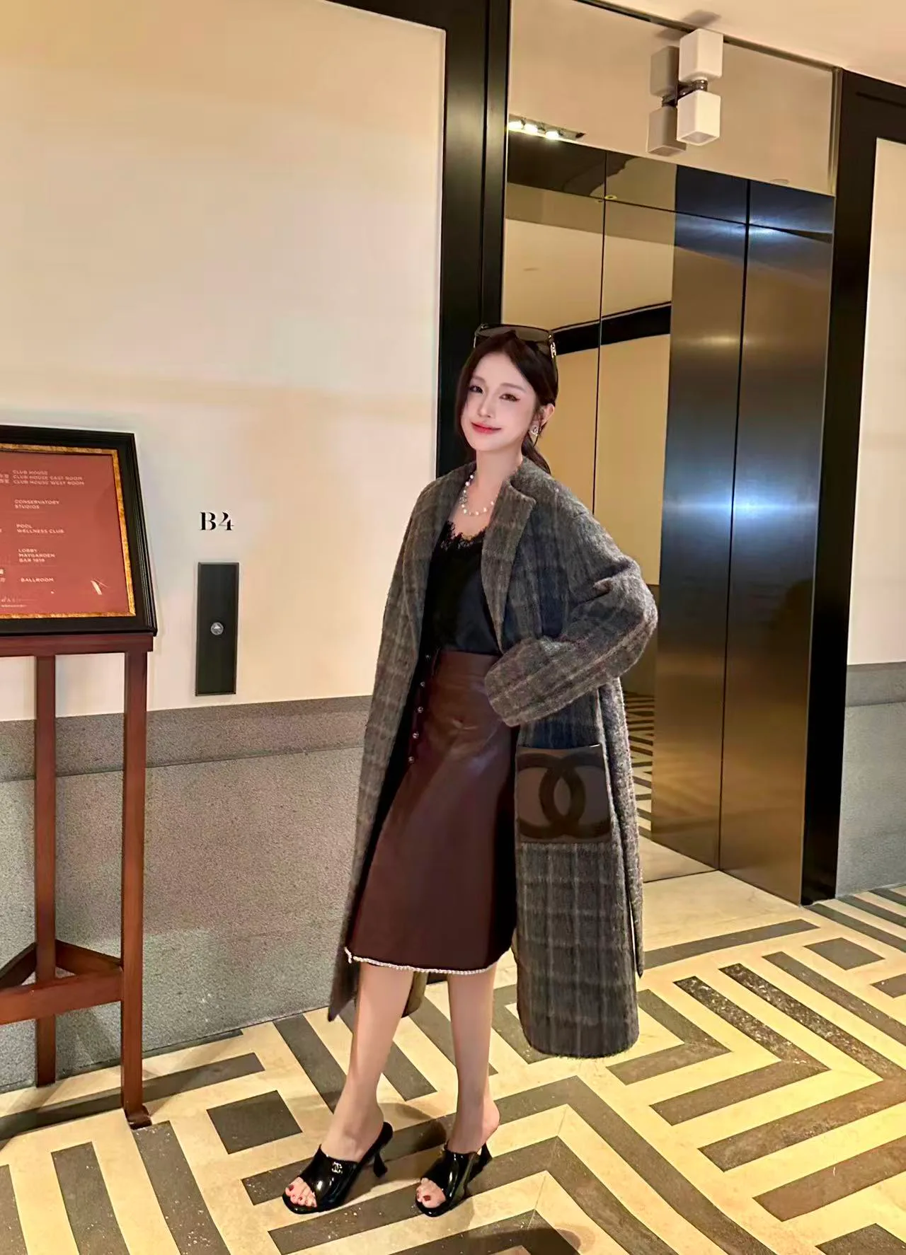 Пальто Женские Chanel 19579820