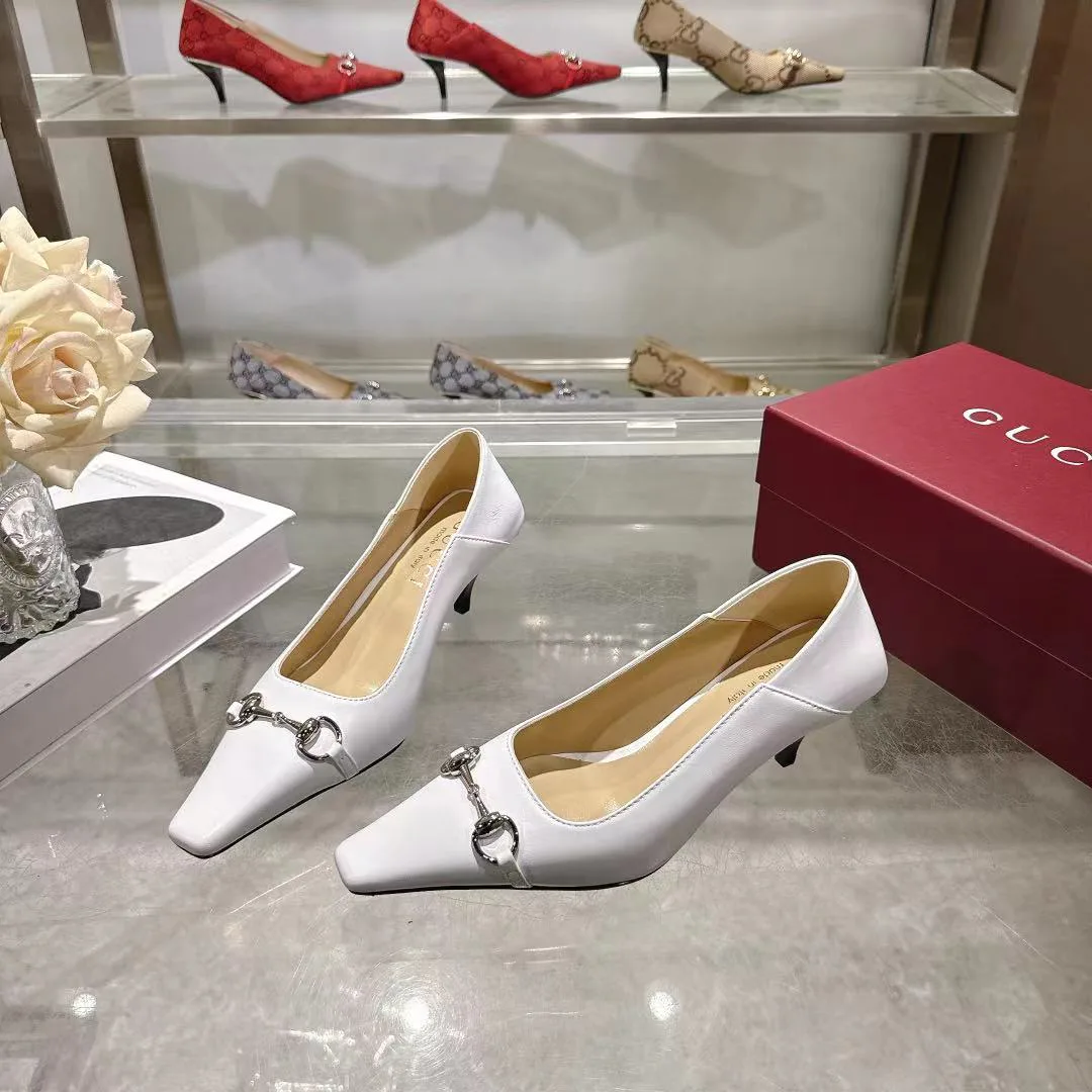 Туфли Женские Gucci 13137000
