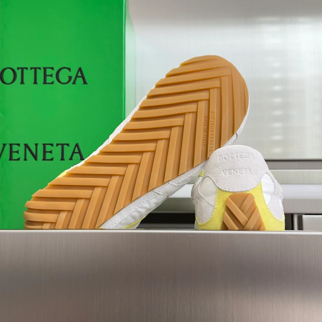 Кроссовки Женские Bottega Veneta 11595720