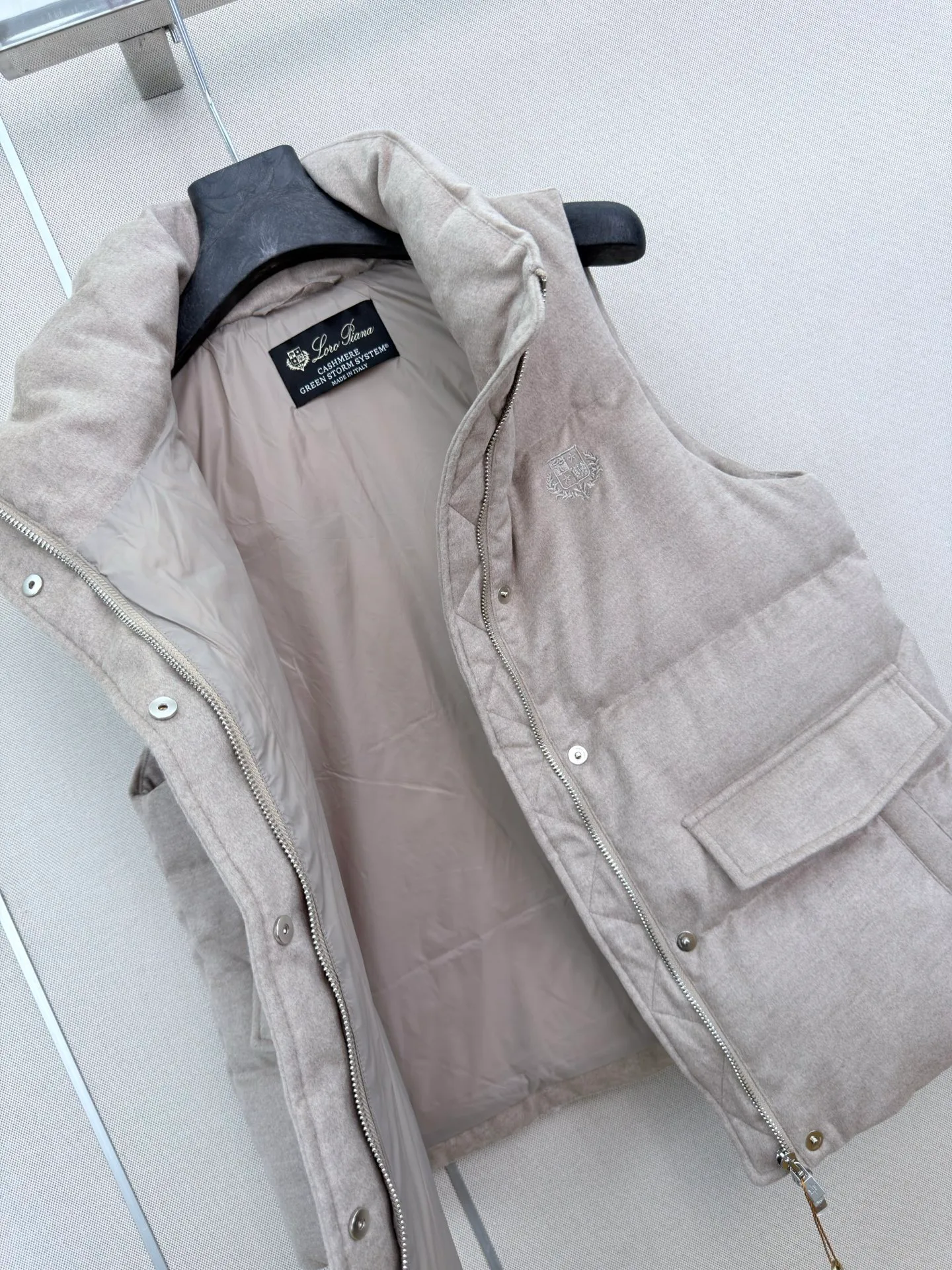 Жилеты Женские Loro Piana 18108721