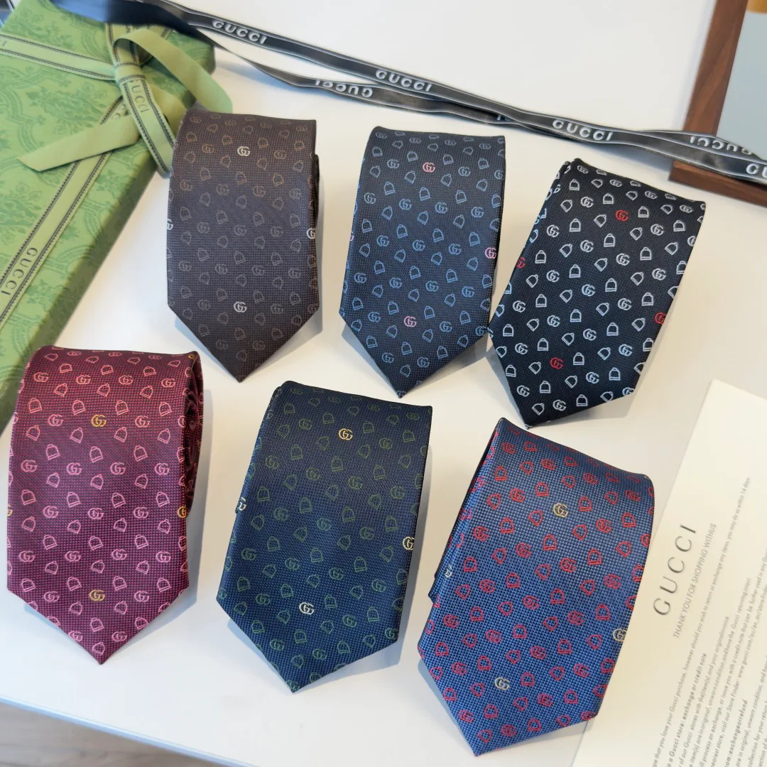 Платки Gucci 17448542