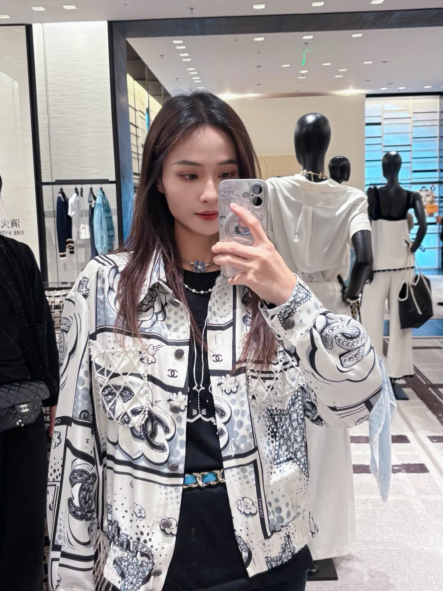 Жакеты Женские Chanel 11519356