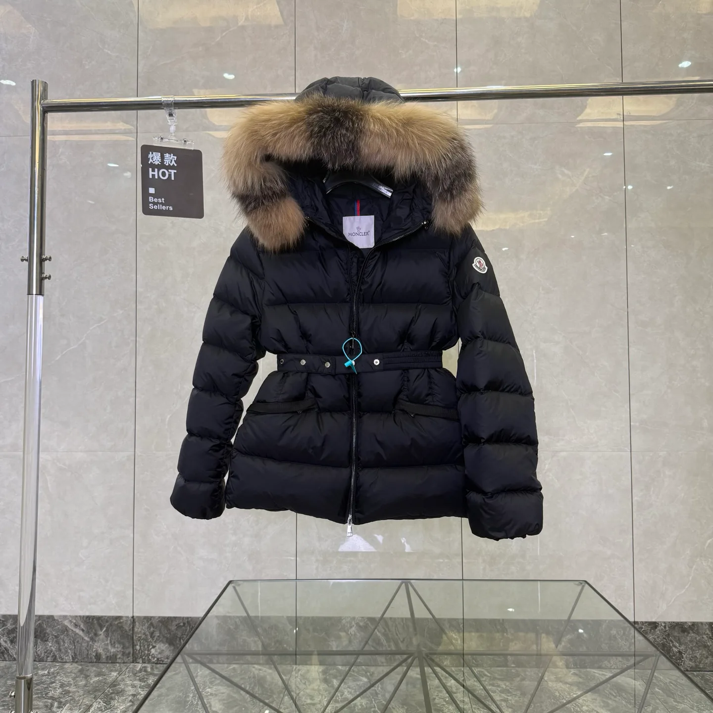 Куртки И Пуховики Женские Moncler 17949904
