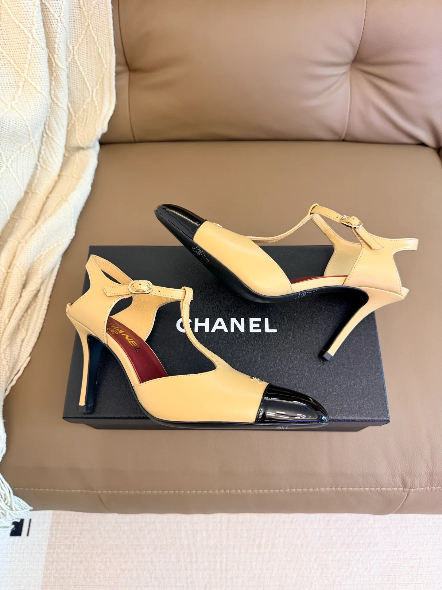 Туфли Женские Chanel 17510583