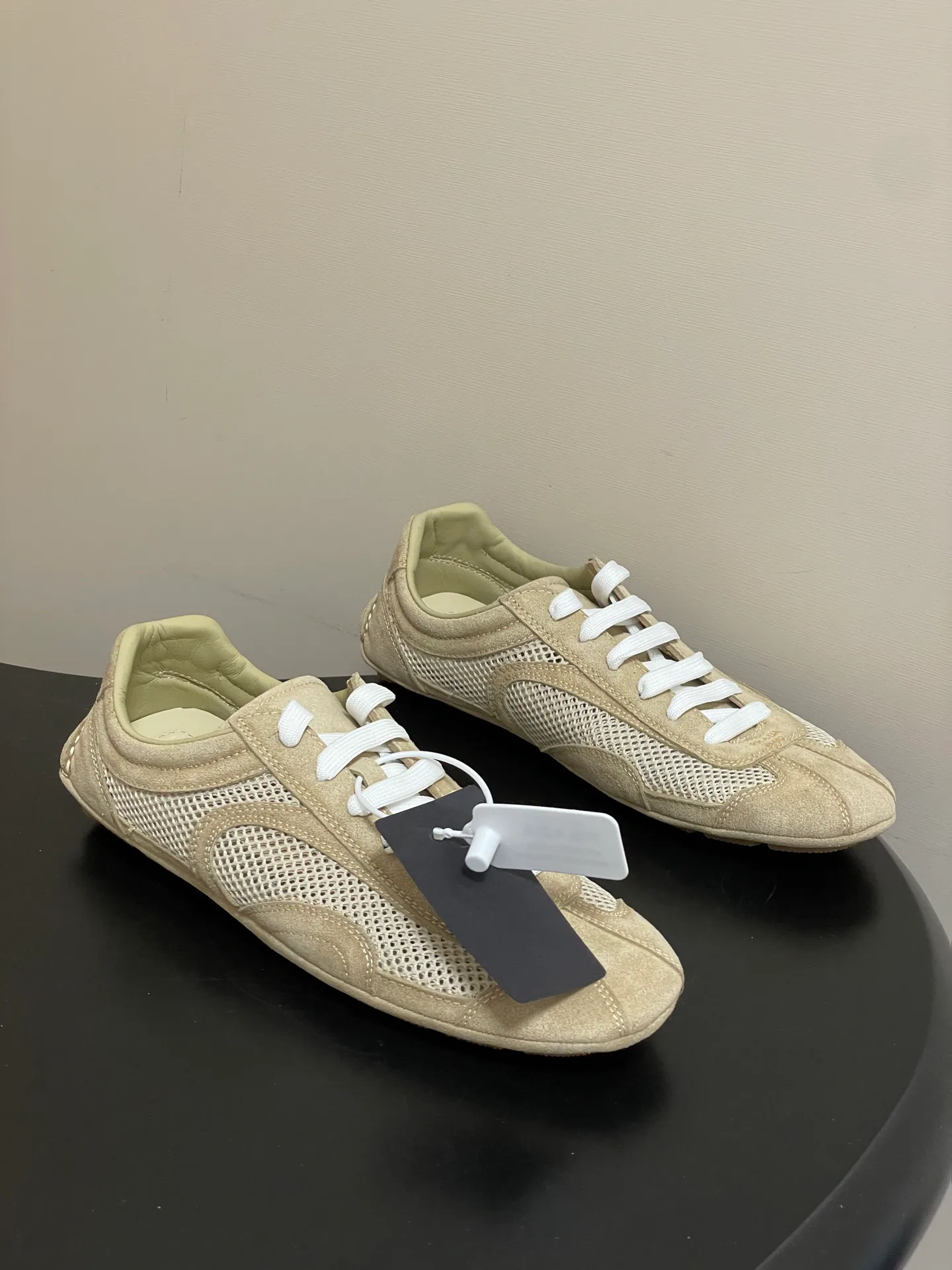 Кроссовки Женские Prada 12810924