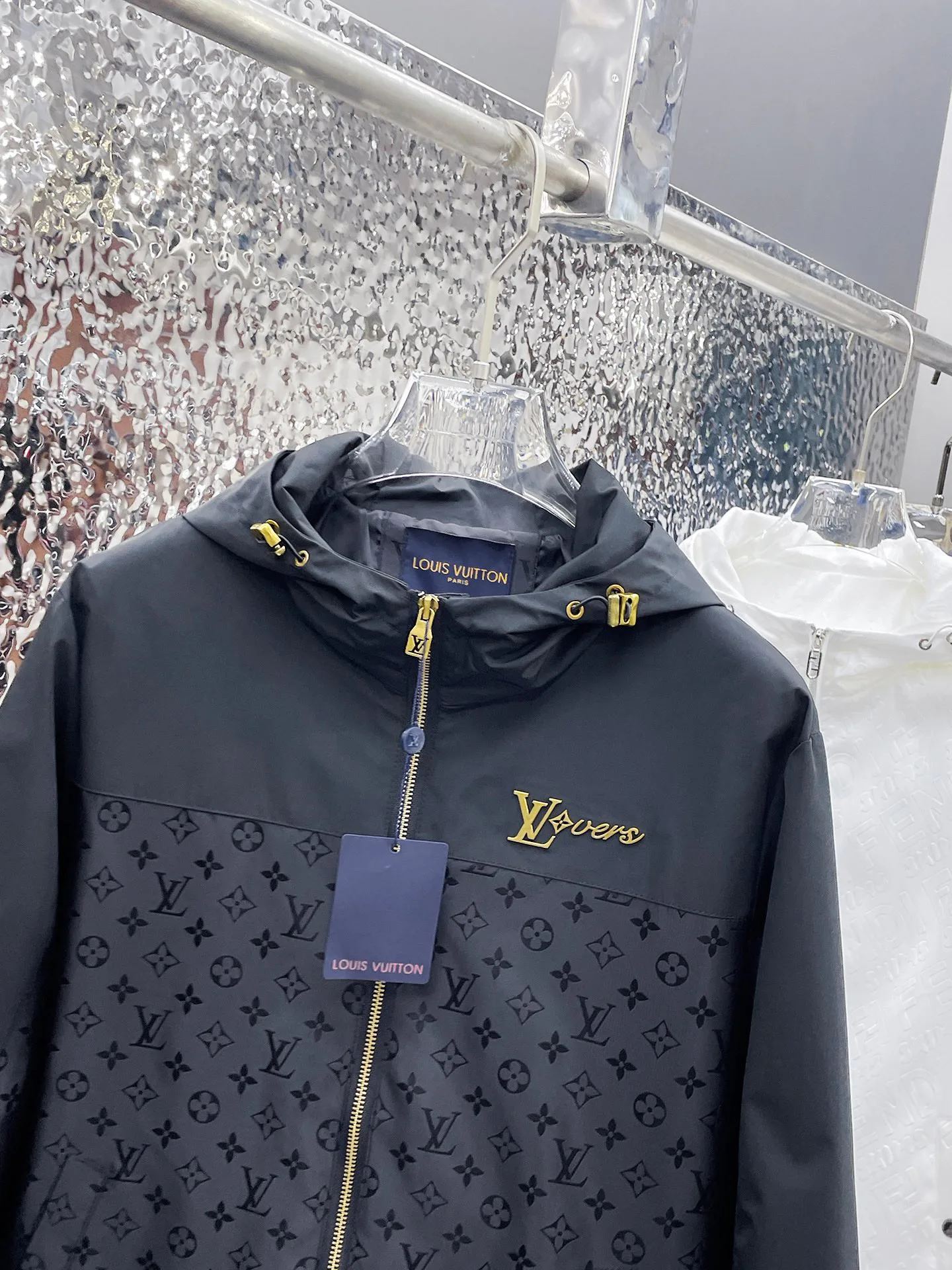 Куртки И Пуховики Мужские Louis Vuitton 9352334