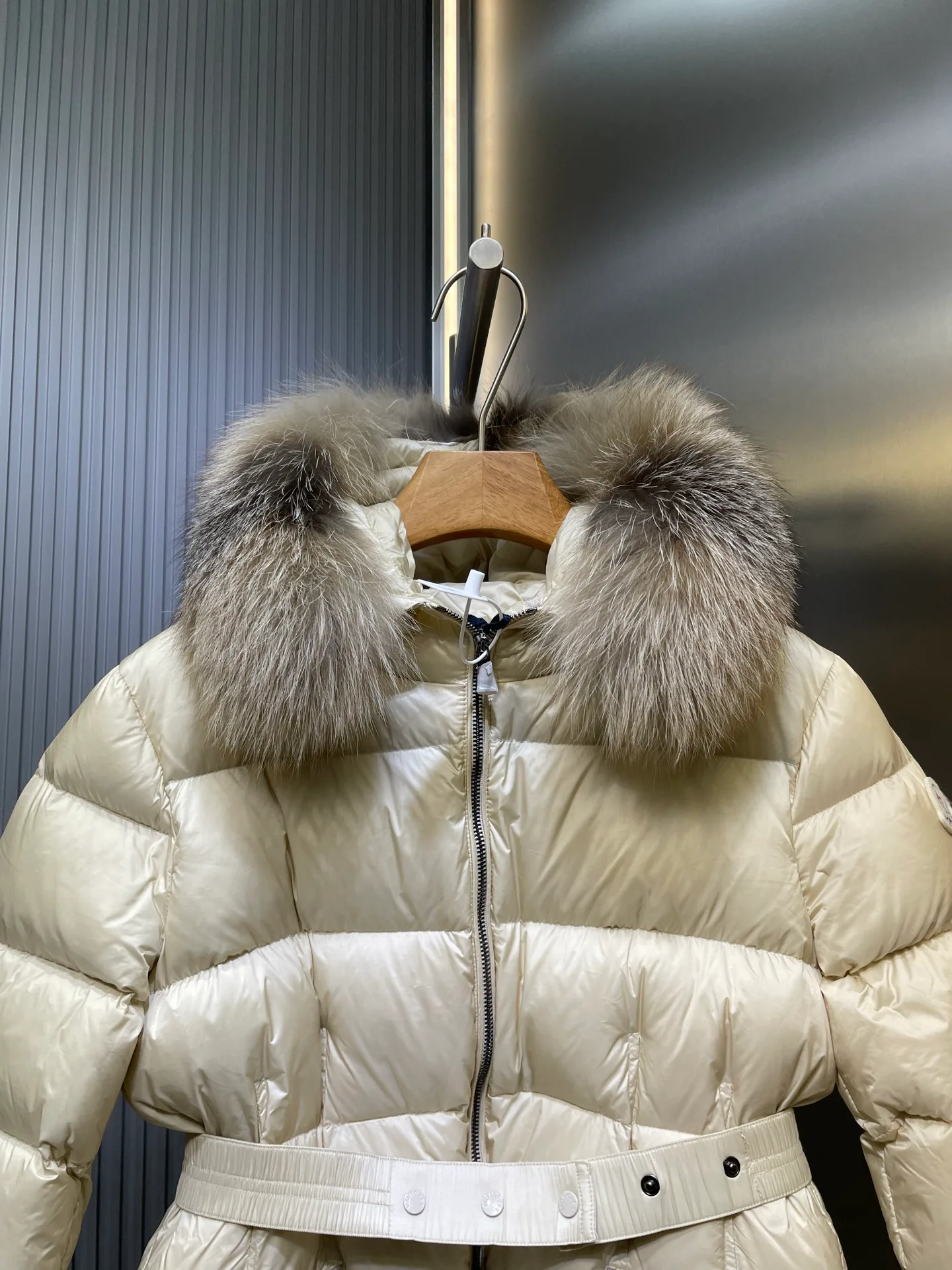 Куртки И Пуховики Женские Moncler 1041716