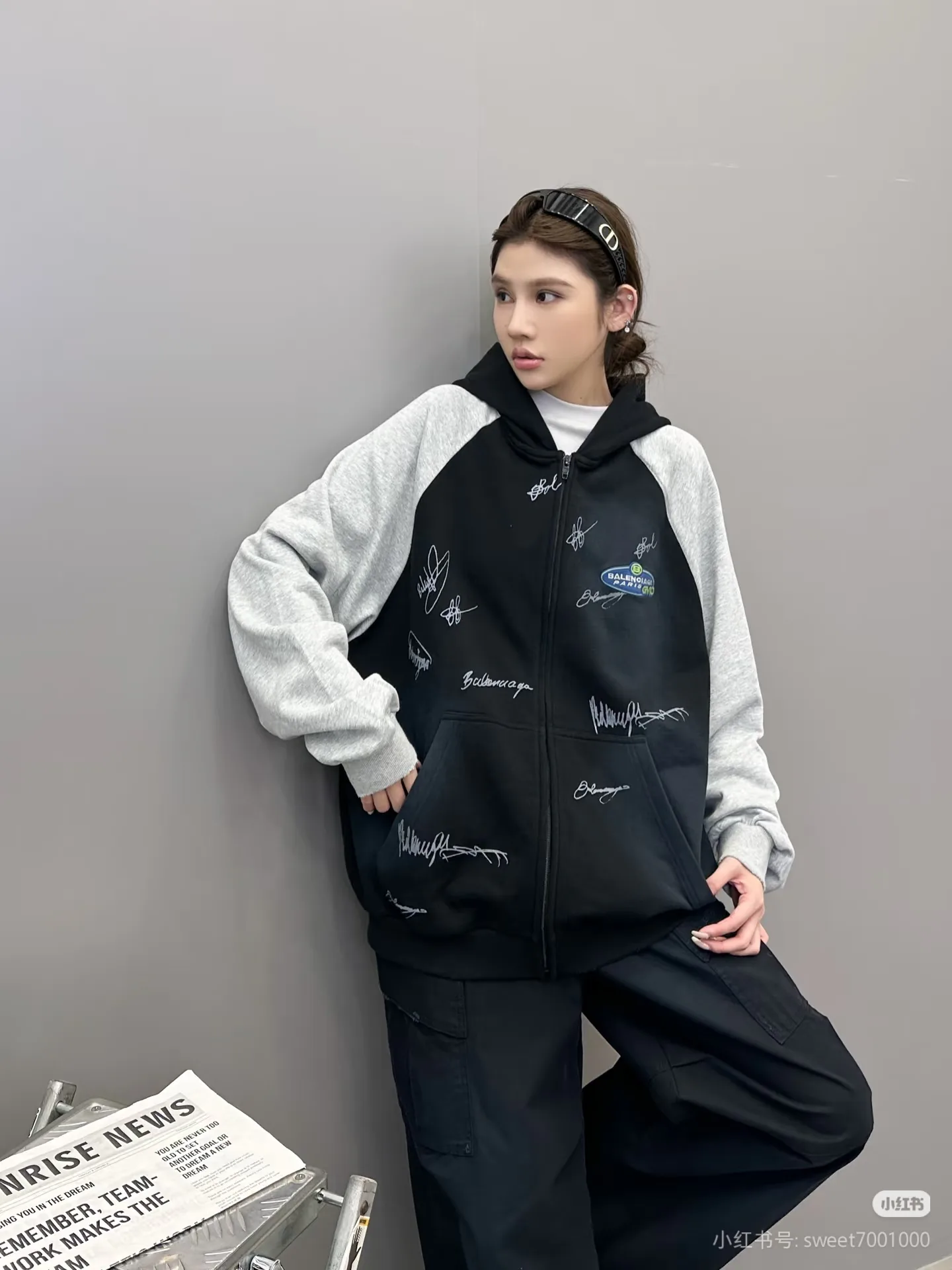 Свитшоты И Худи Женские Balenciaga 687192