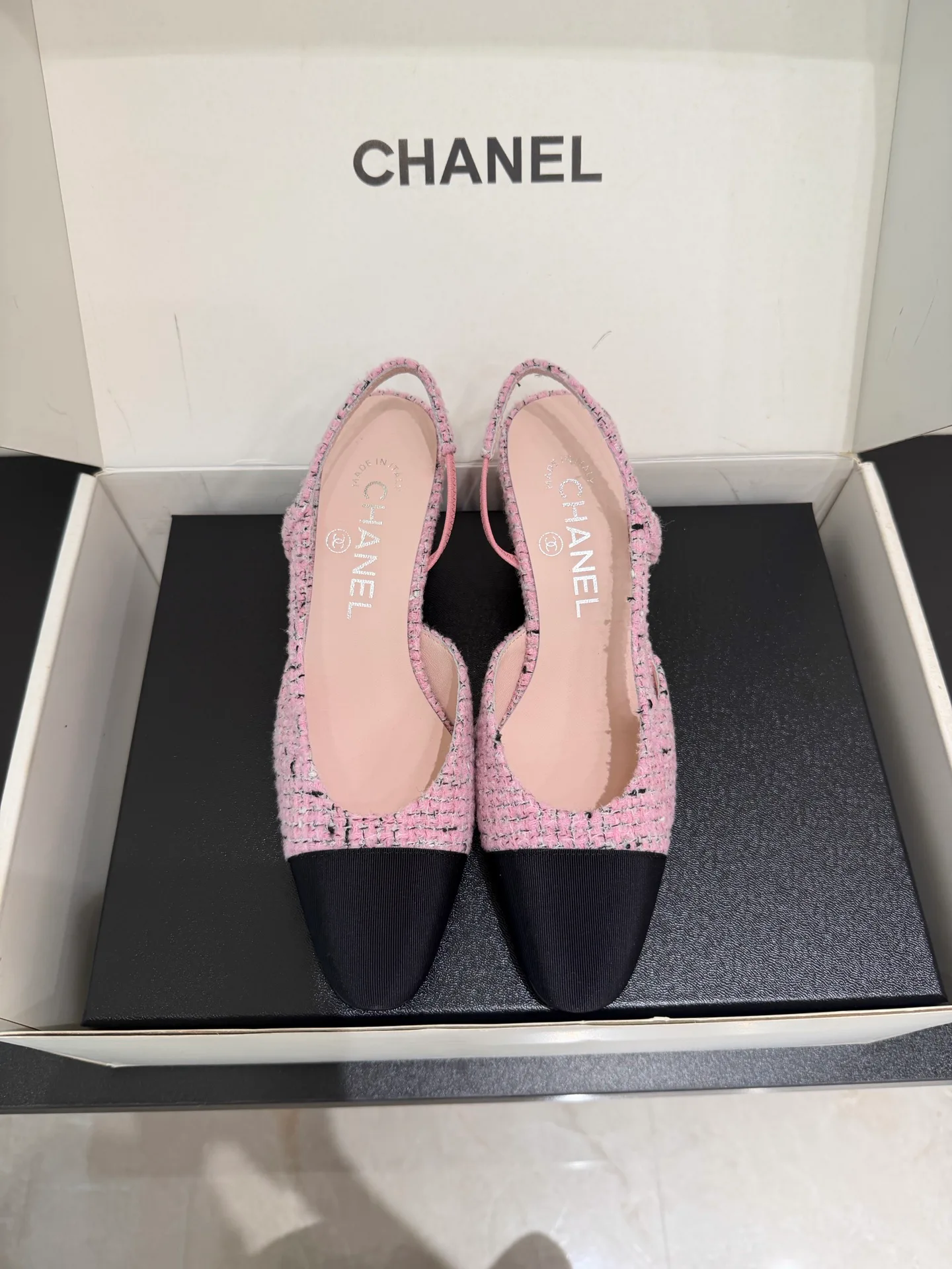 Босоножки Женские Chanel 18080059