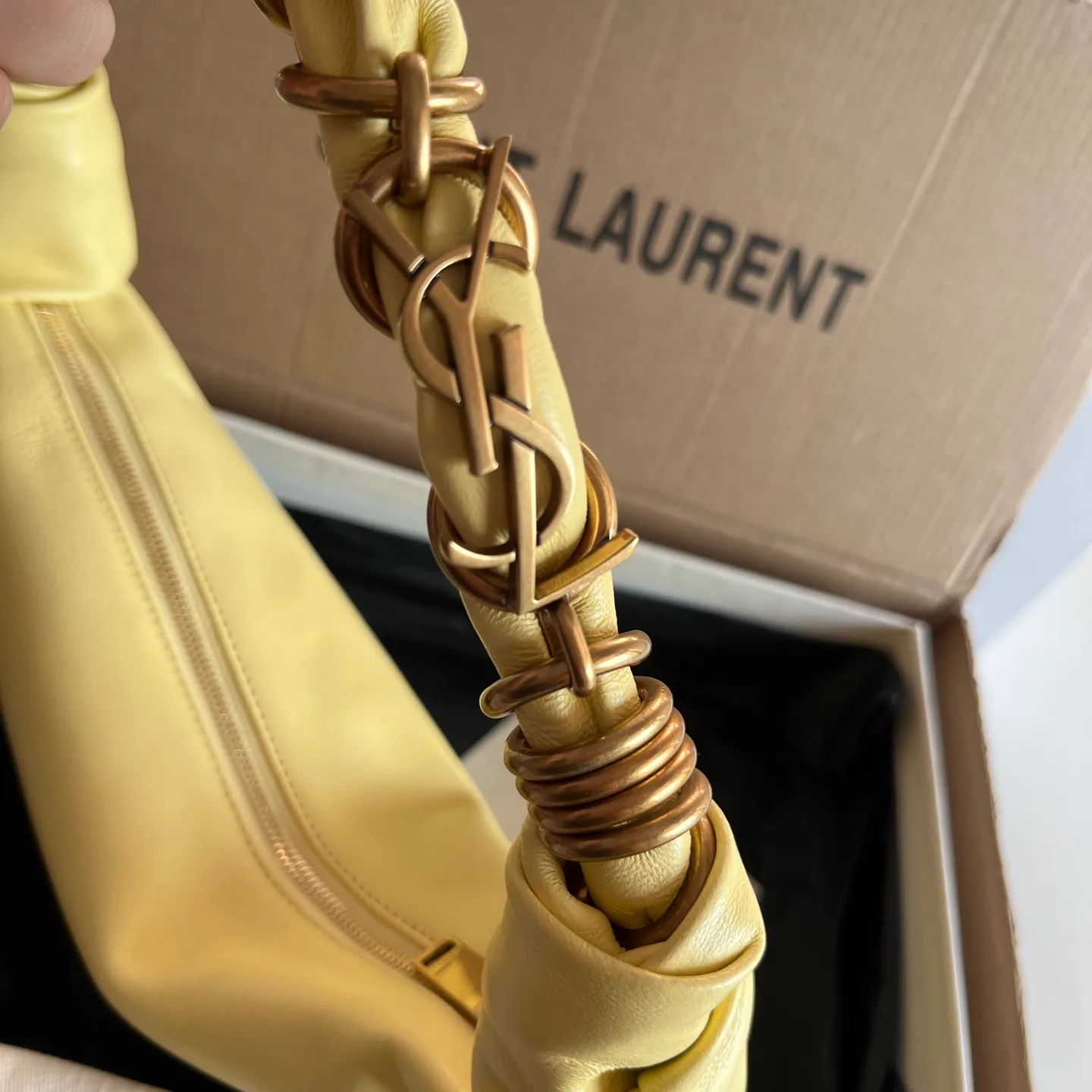 Классические Сумки Женские Saint Laurent 11886274
