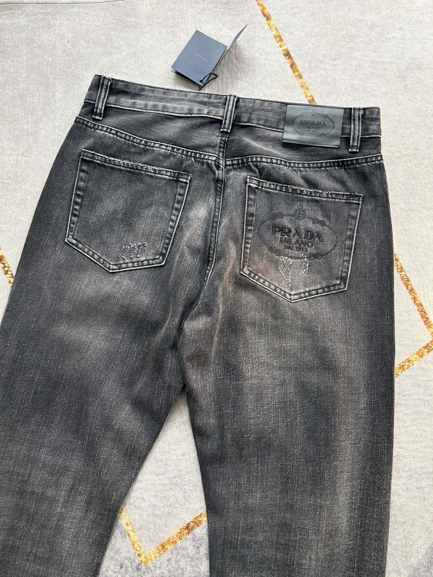 Джинсы Женские Prada 10658016