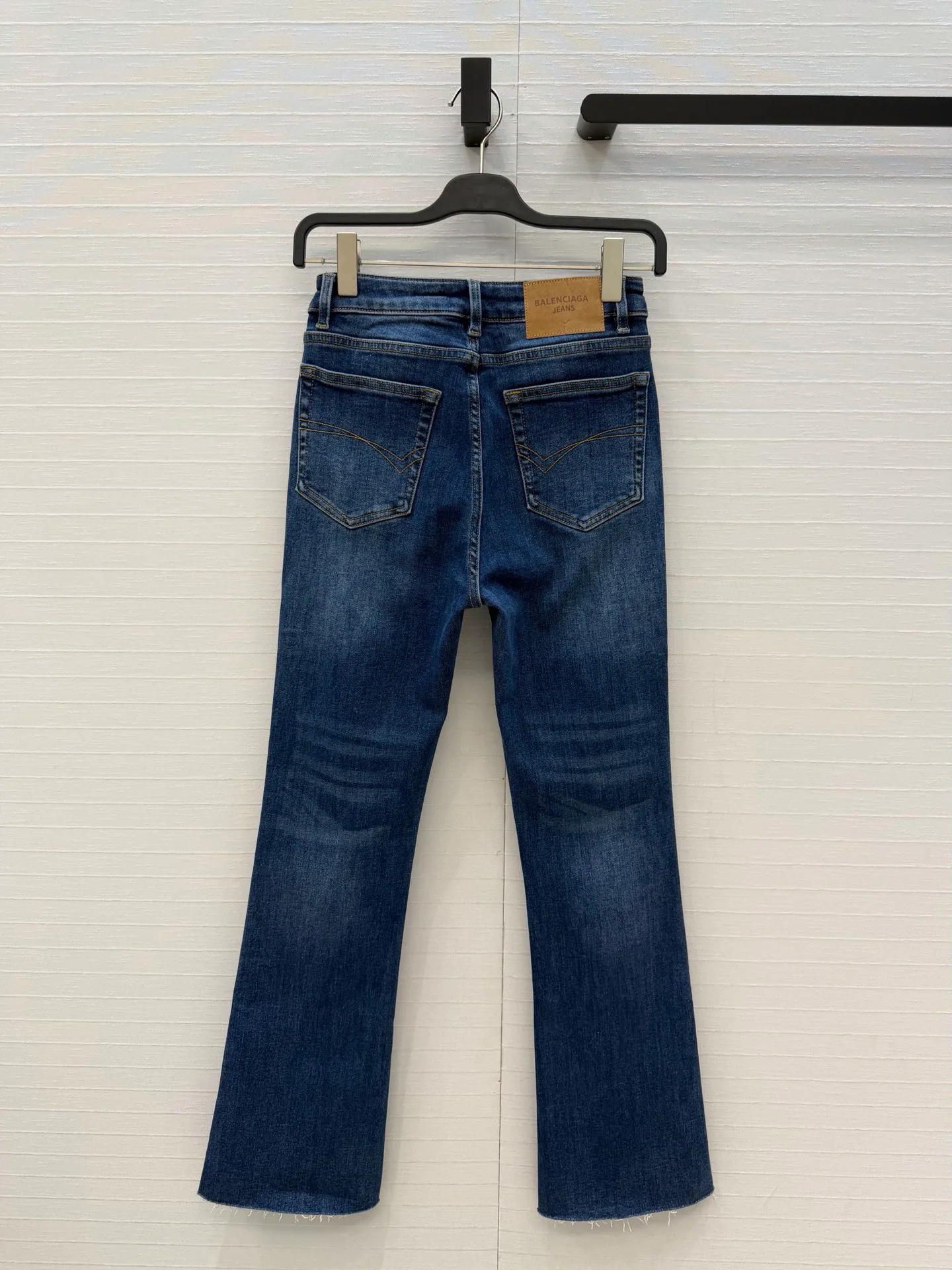 Джинсы Женские Balenciaga 19460882