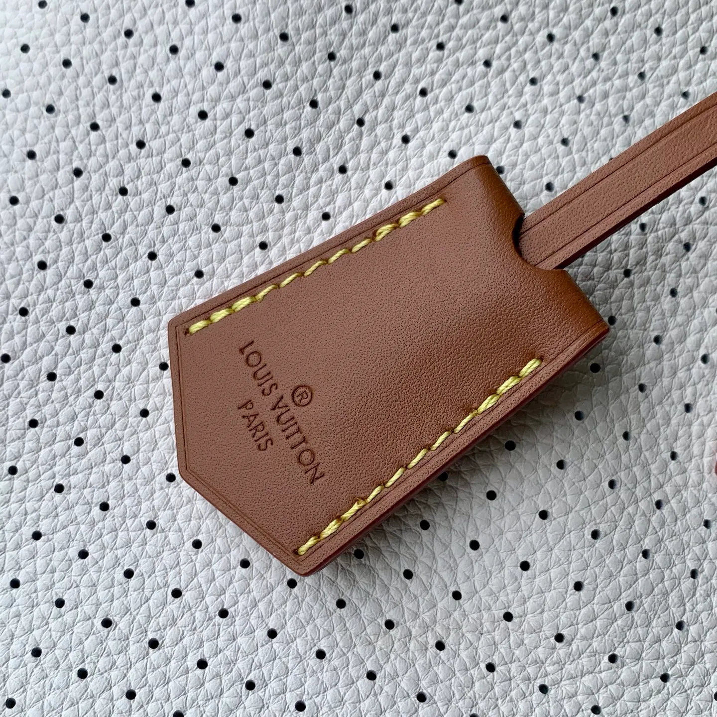 Классические Сумки Женские Louis Vuitton 18147438
