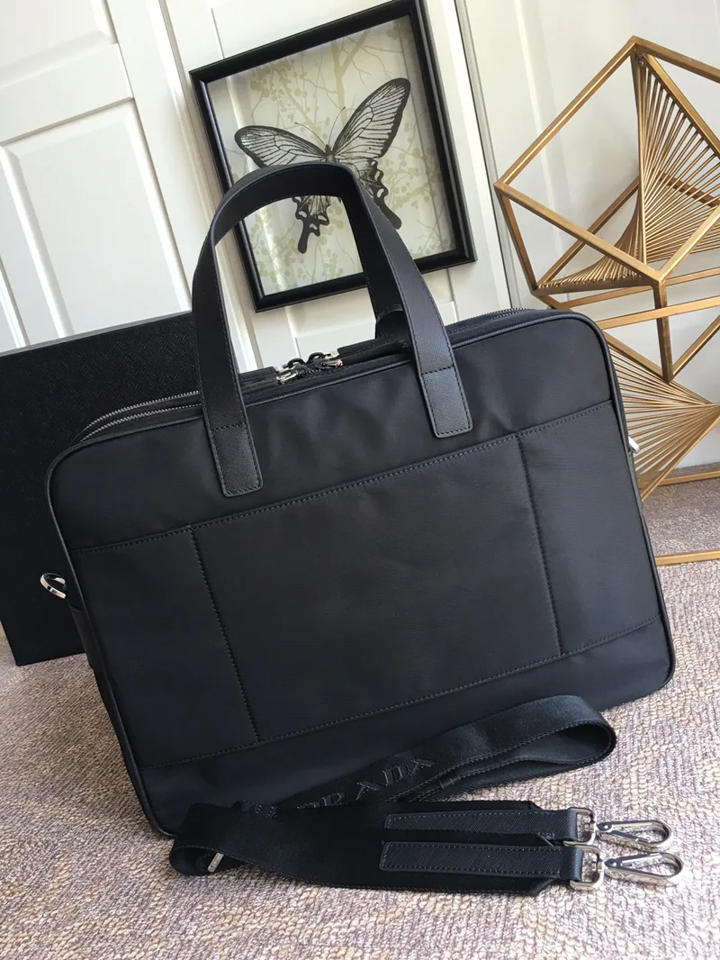 Деловые Сумки Мужские Prada 18323096