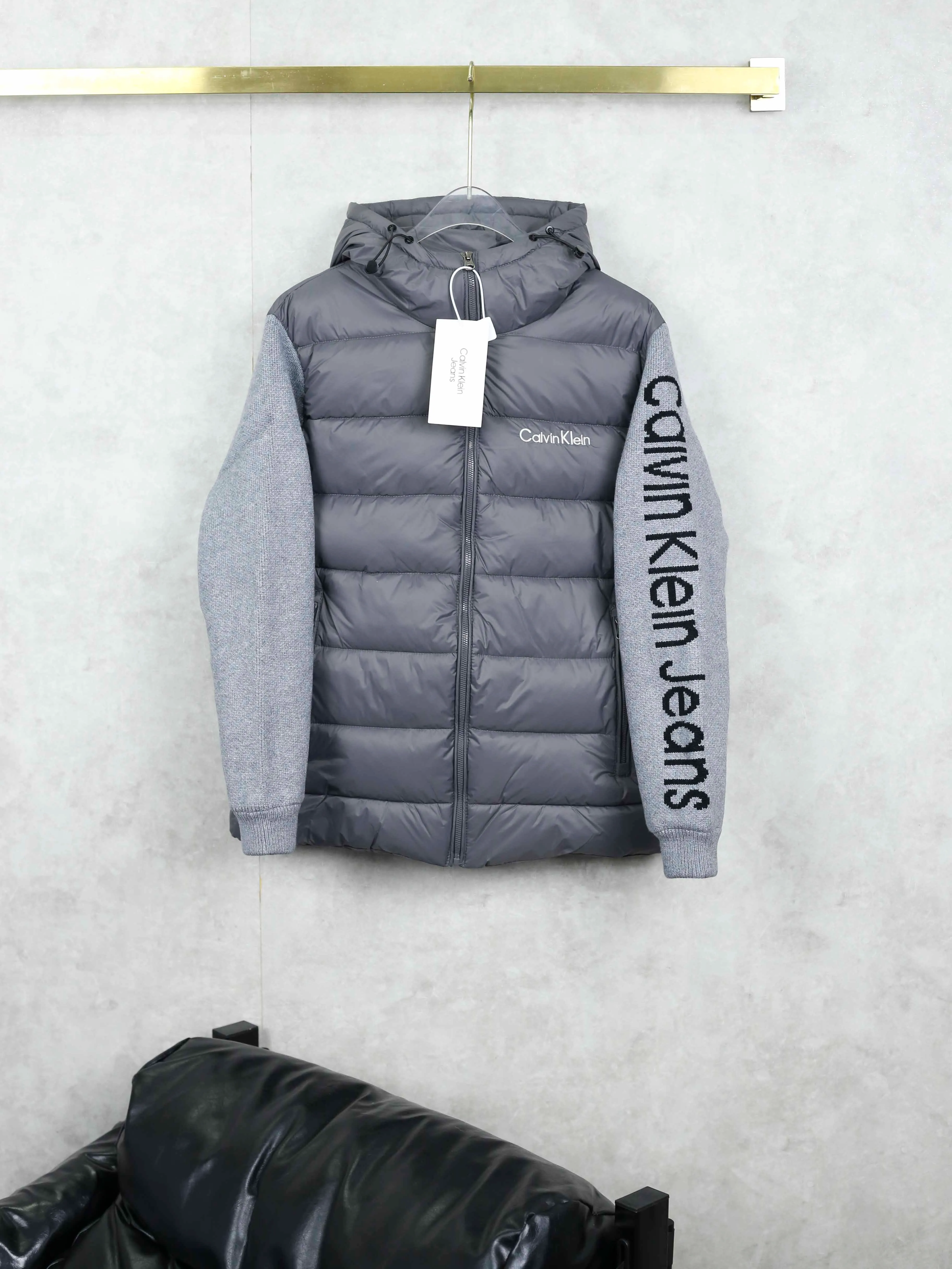 Куртки И Пуховики Женские Calvin Klein 362384