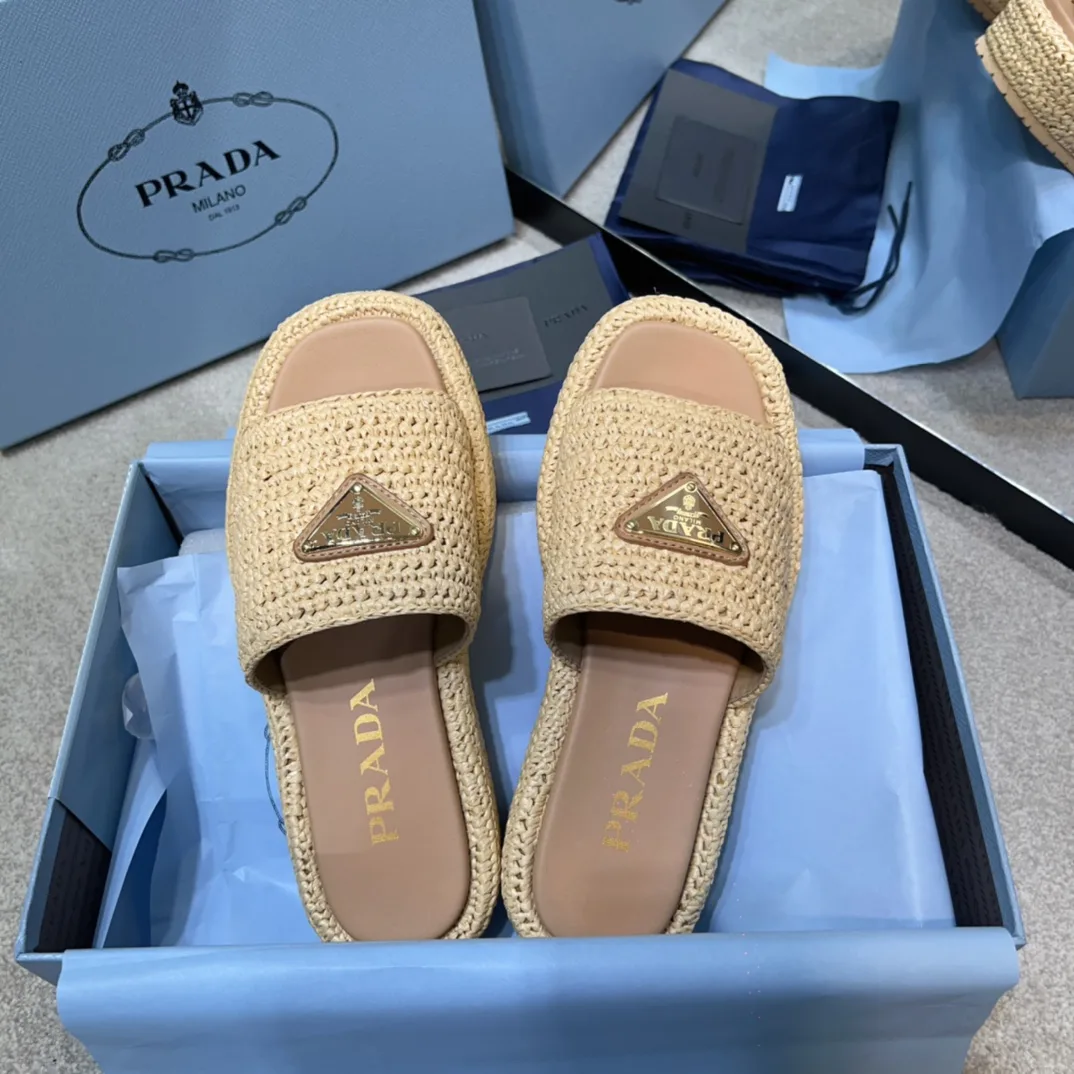Шлепанцы Женские Prada 27964