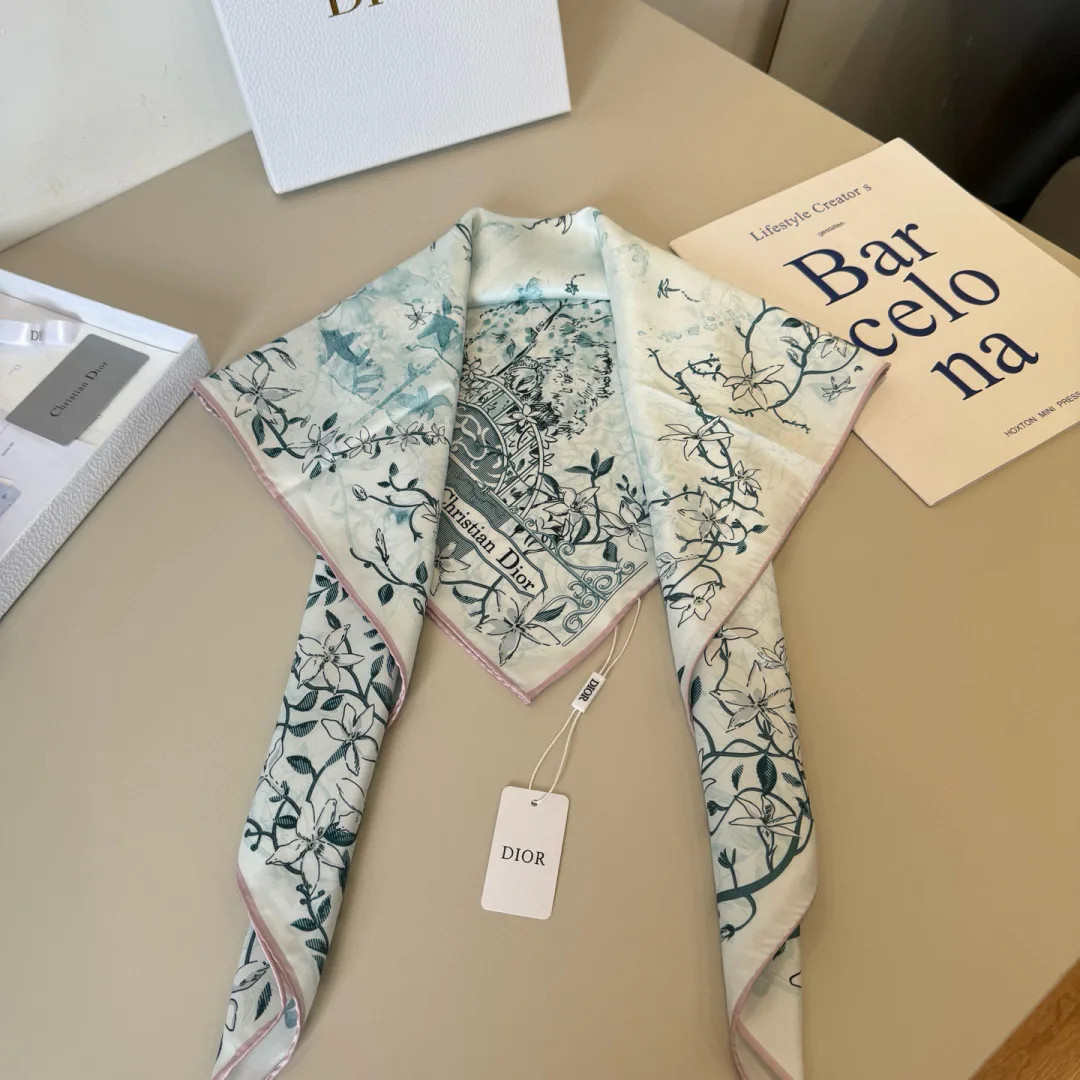 Платки Christian Dior 17498376