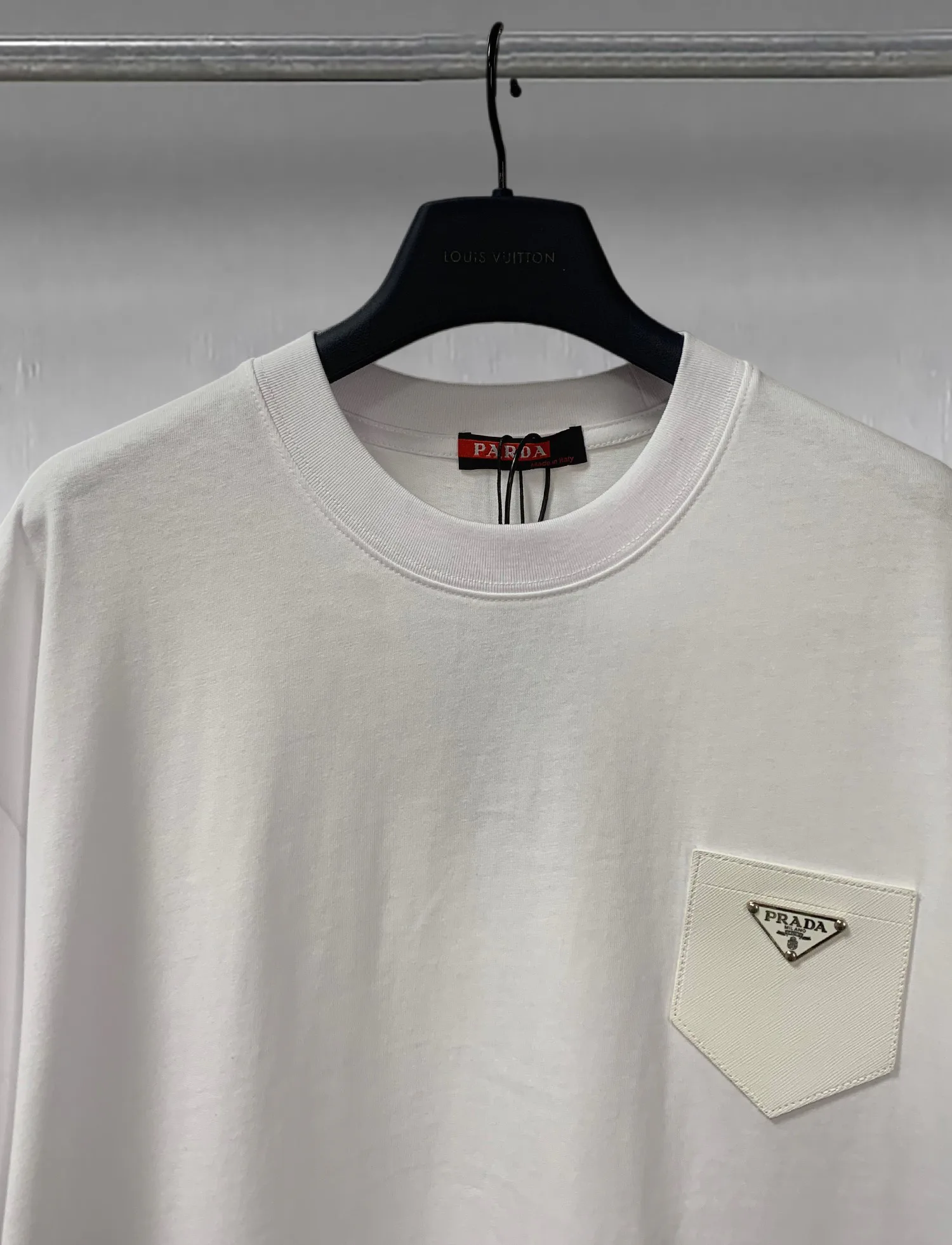 Футболки Женские Prada 10394906