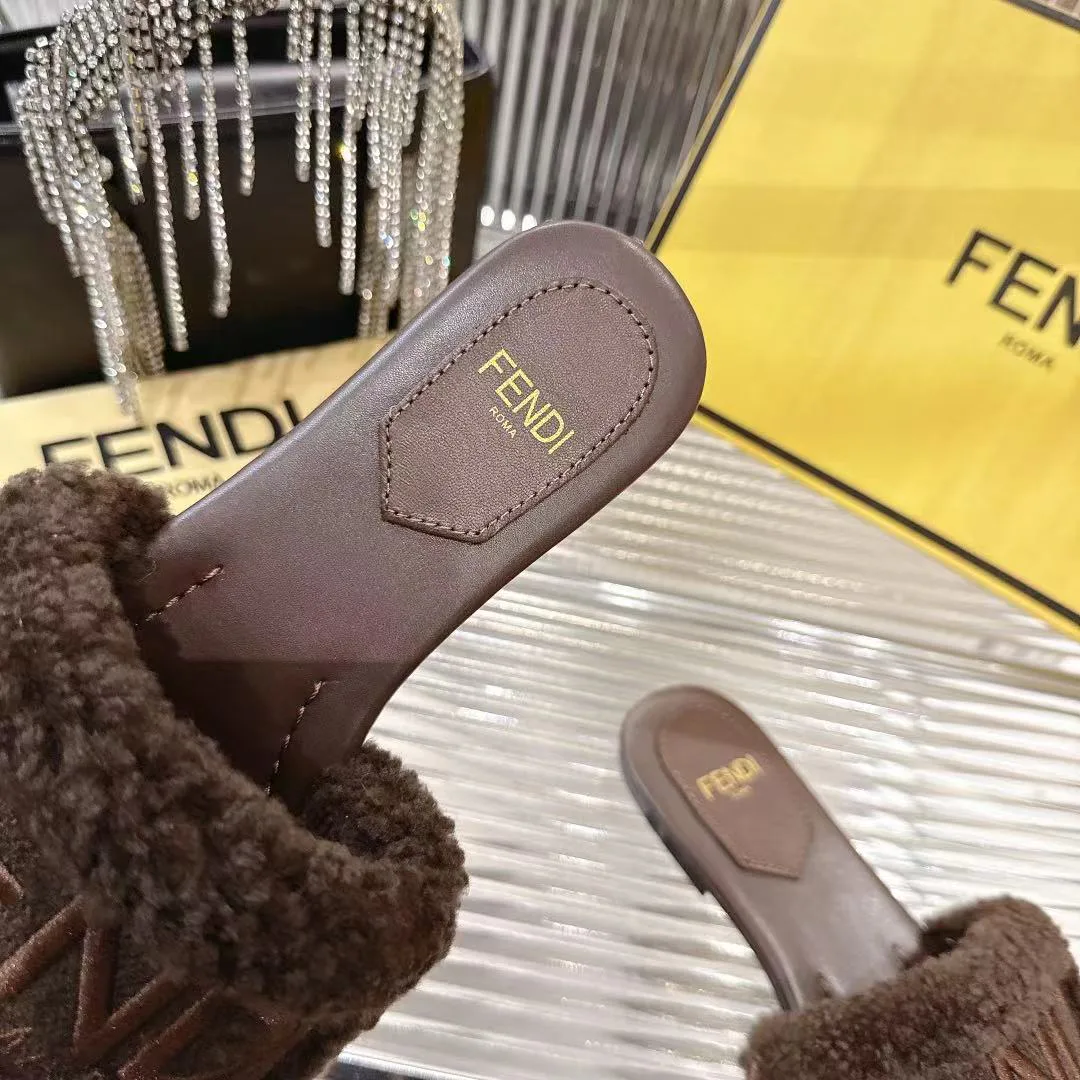 Шлепанцы Женские Fendi 195837