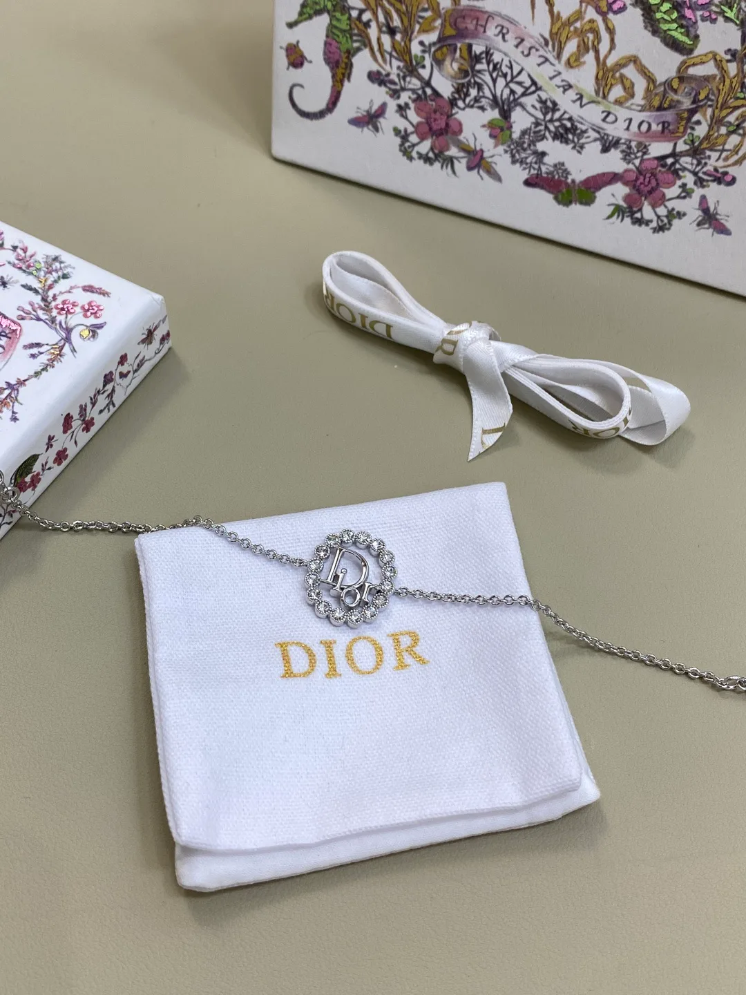 Бижутерия Christian Dior 17843093