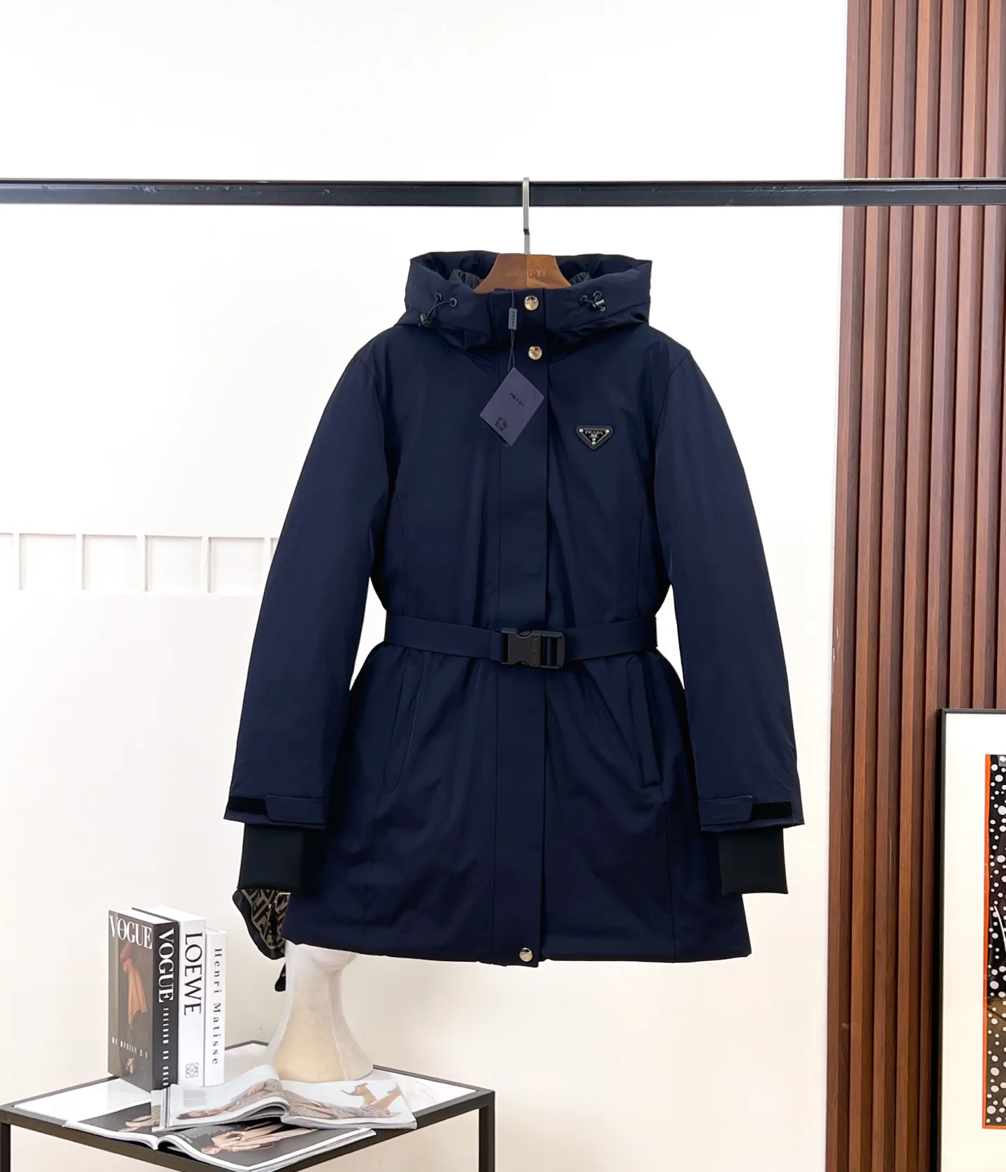 Куртки И Пуховики Женские Prada 18279477