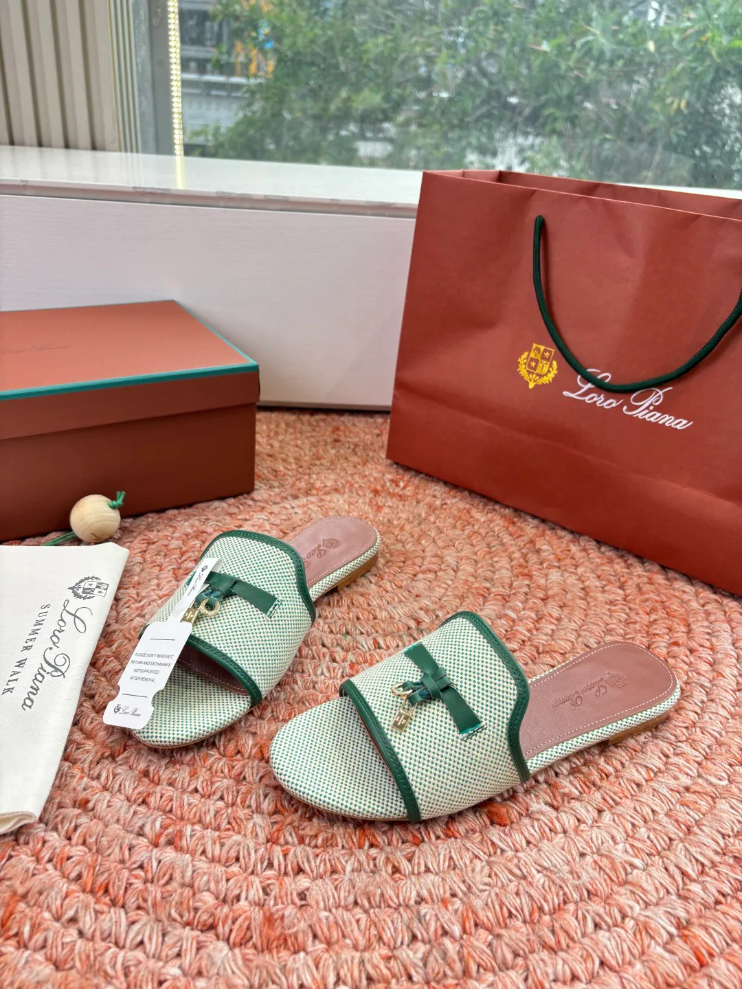 Шлепанцы Женские Loro Piana 11745830