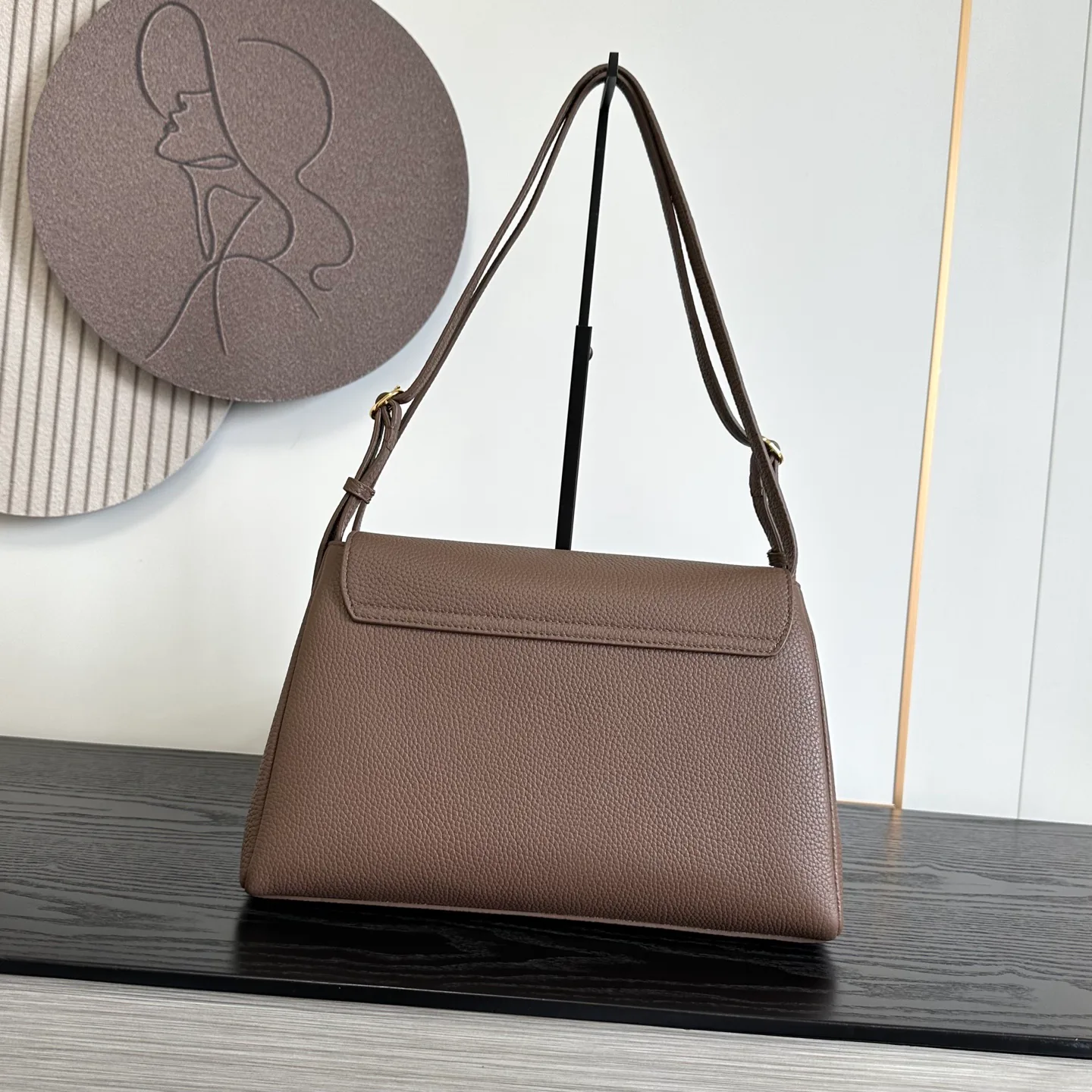 Классические Сумки Женские Chanel 18058440
