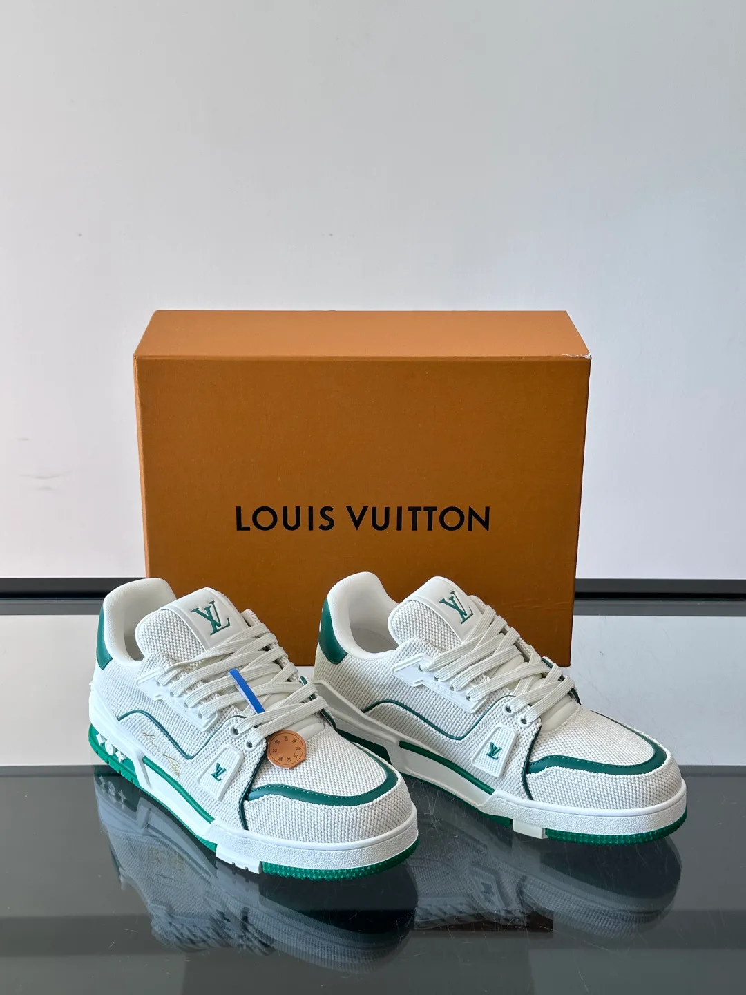 Кроссовки Мужские Louis Vuitton 17514614