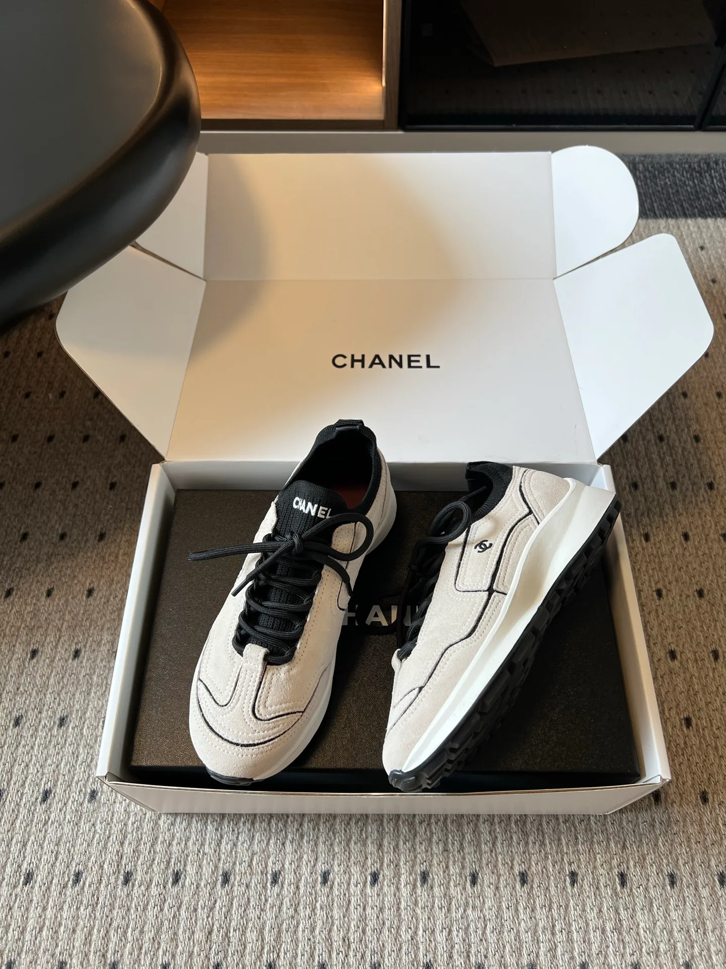 Кроссовки Женские Chanel 17793445