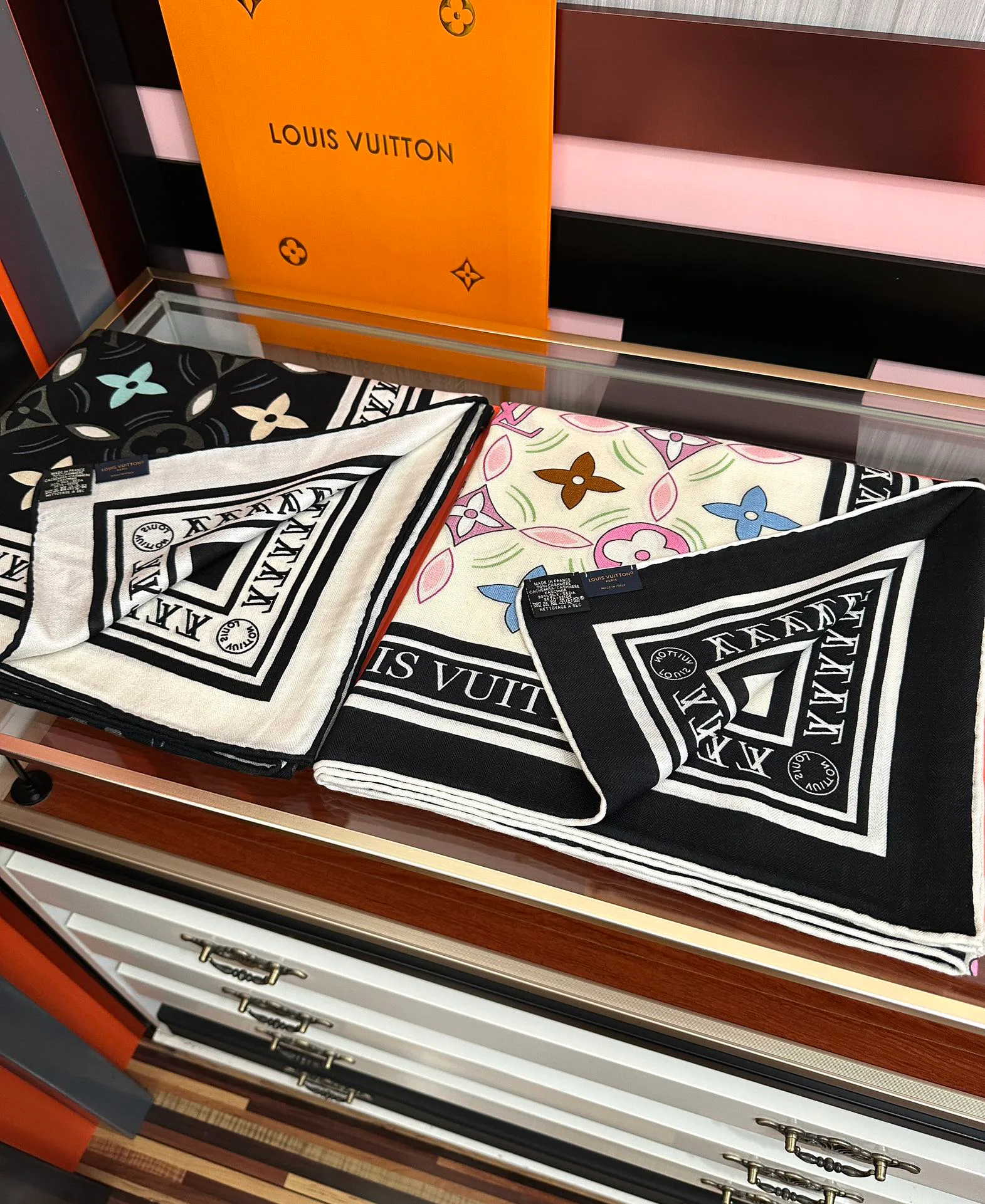 Платки Louis Vuitton 1490184