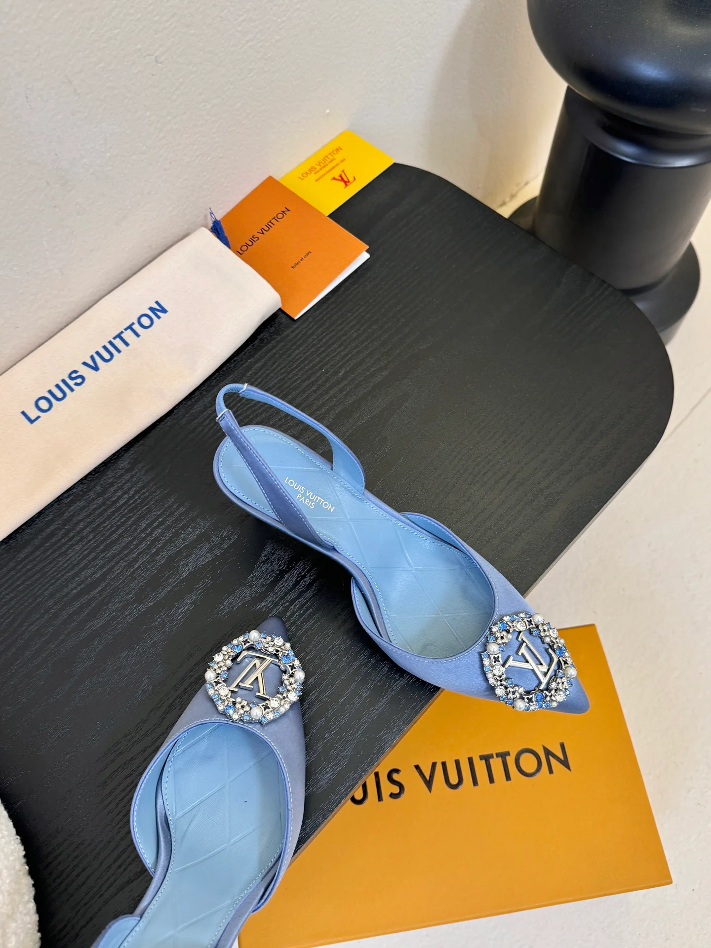 Туфли Женские Louis Vuitton 2169003