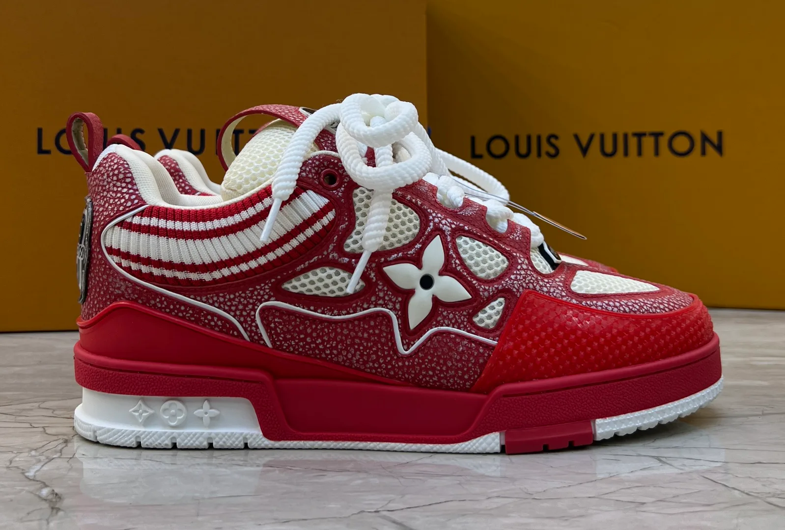 Кроссовки Мужские Louis Vuitton 257320