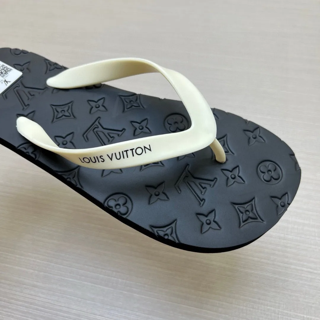 Шлепанцы Мужские Louis Vuitton 10646297