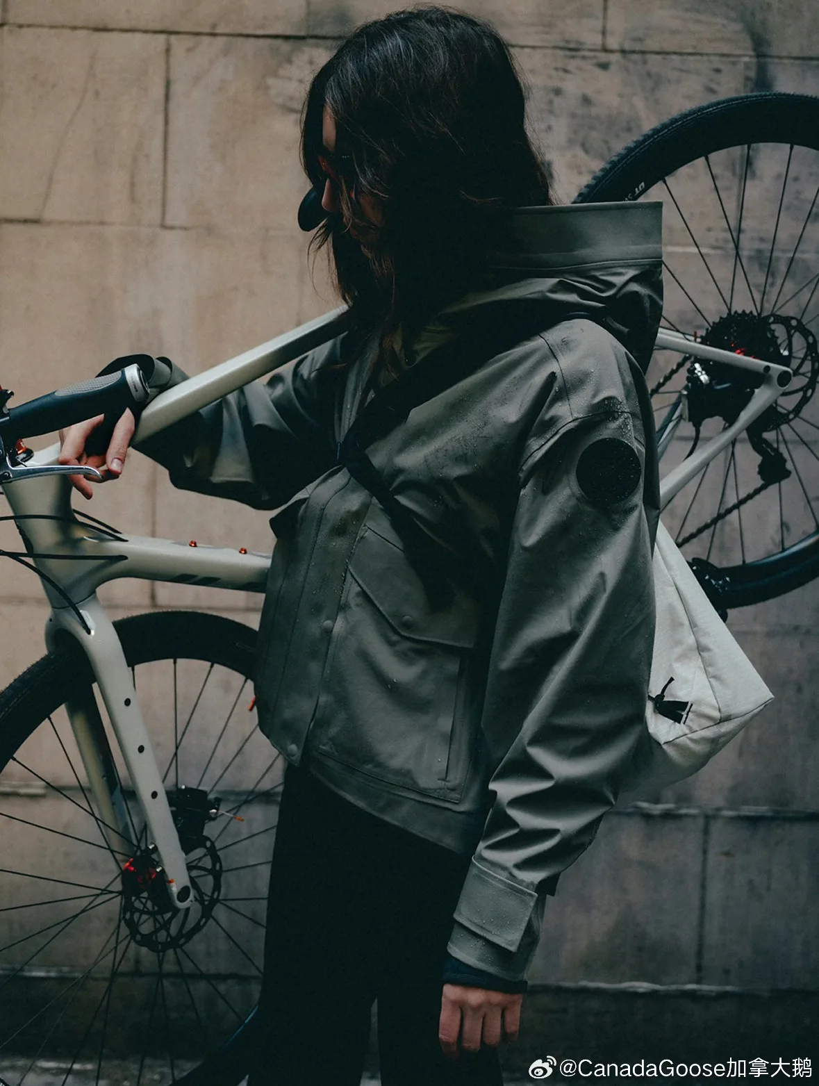 Куртки И Пуховики Женские Canada Goose 18132015