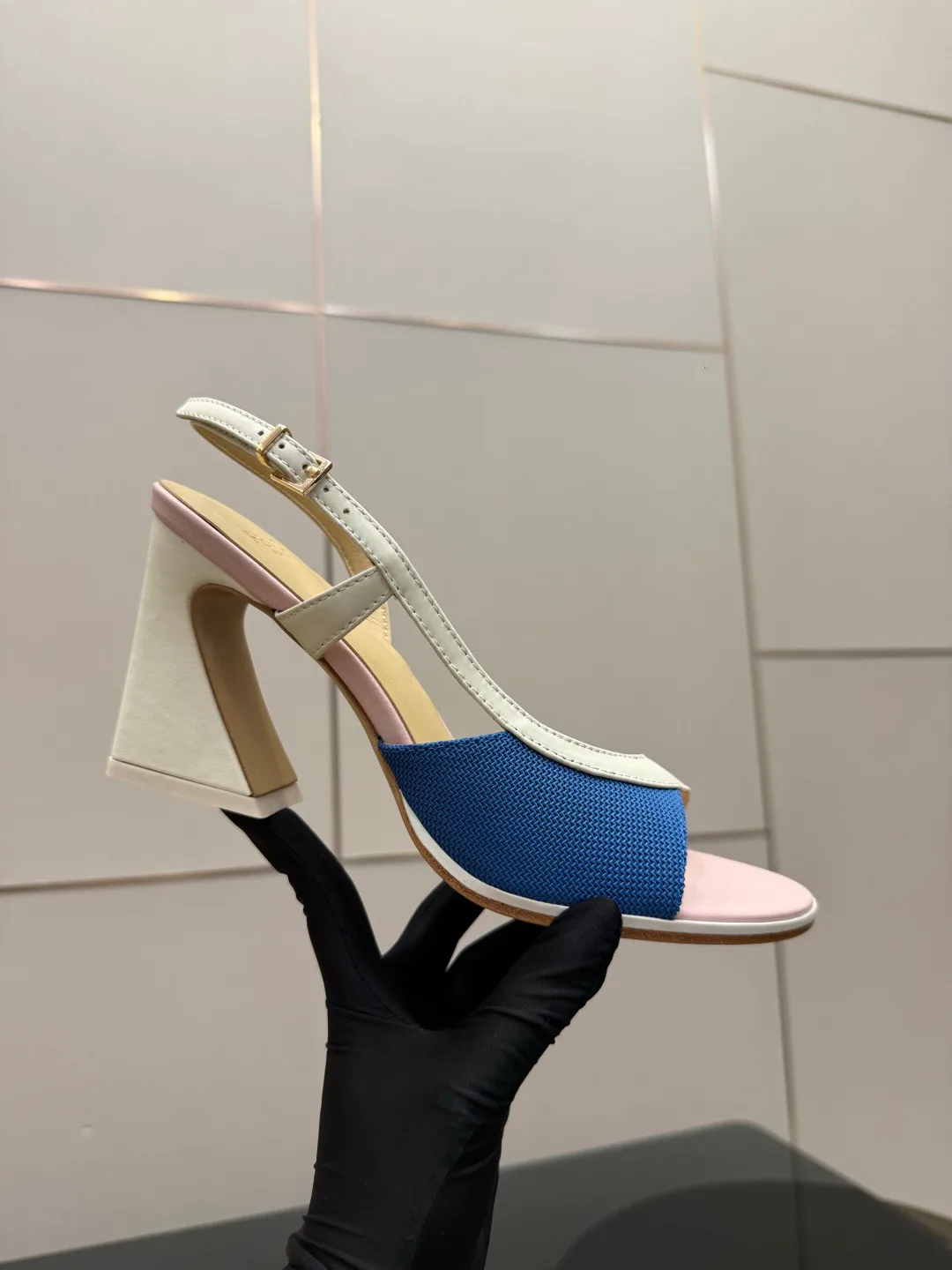 Туфли Женские Fendi 11755378