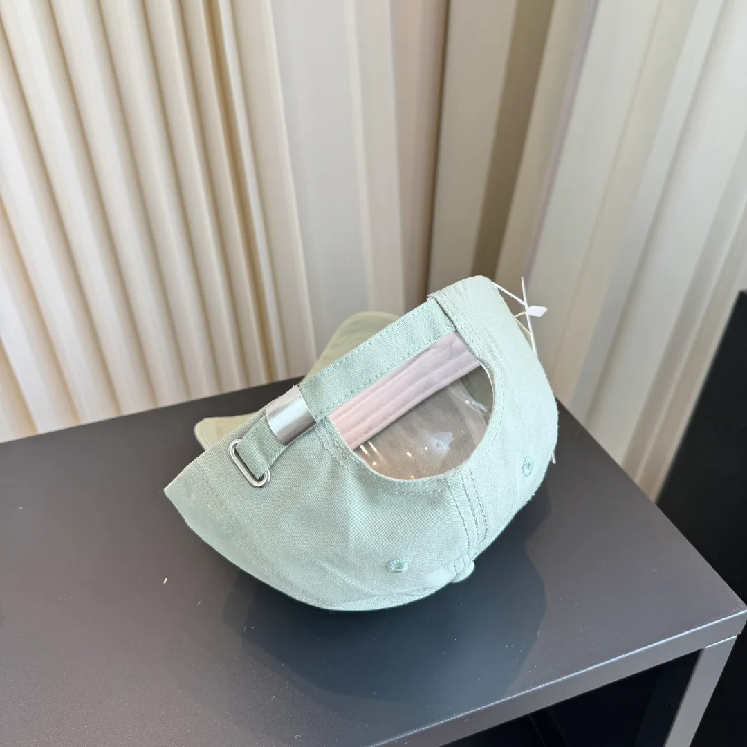 Головные Уборы Celine 17515179
