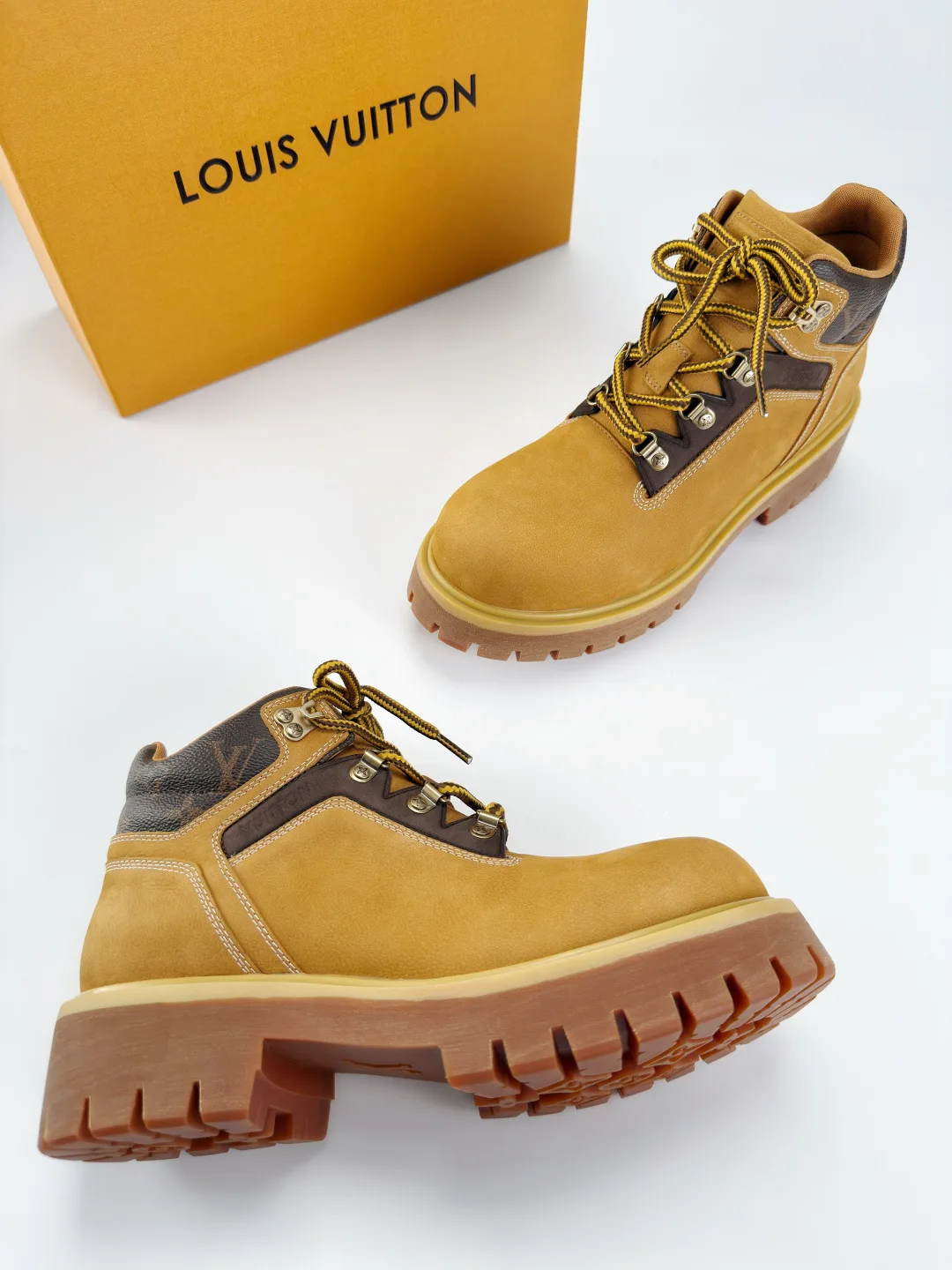 Ботинки Мужские Louis Vuitton 2740301