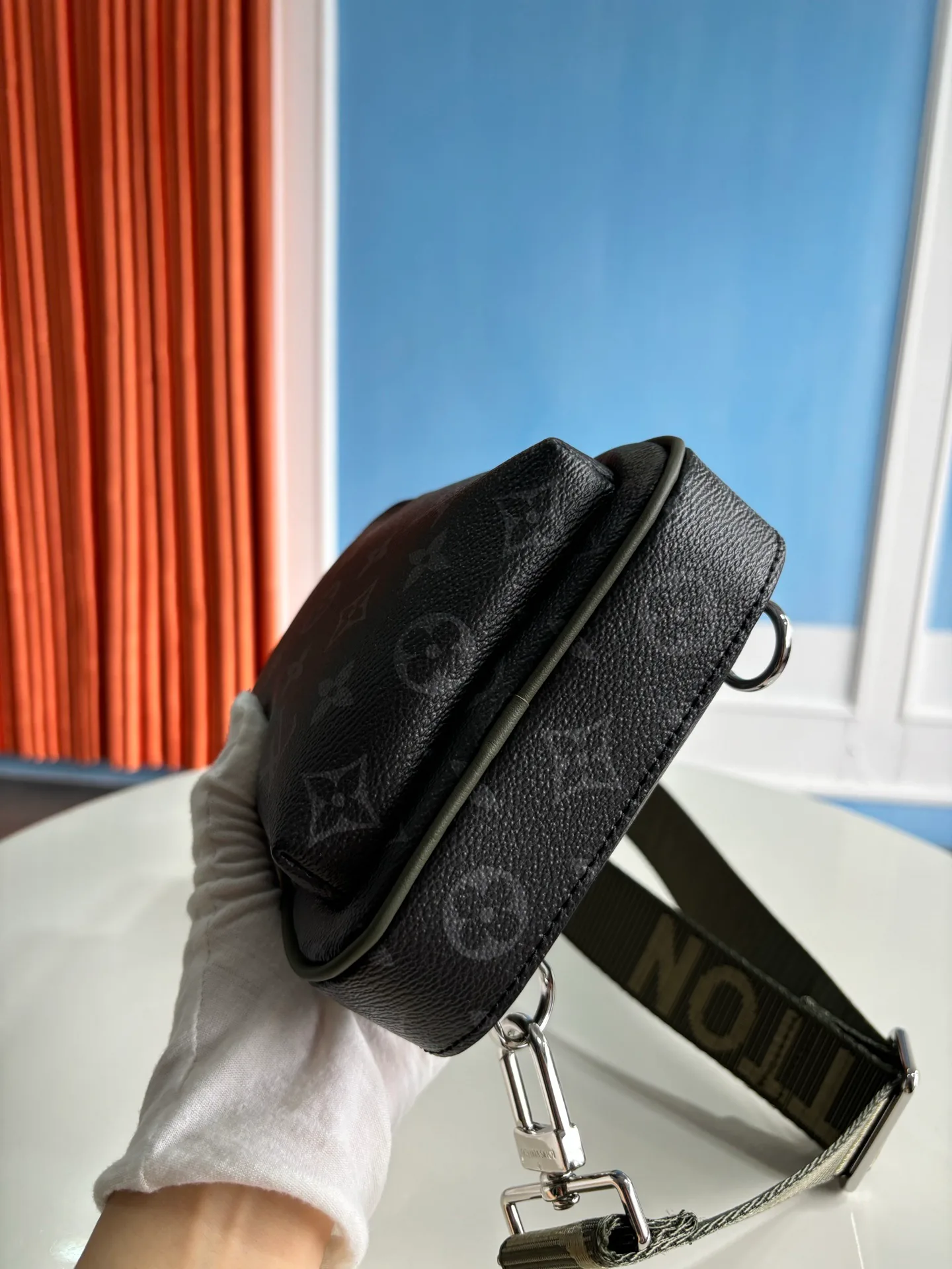 Сумки На Ремне Женские Louis Vuitton 17695250