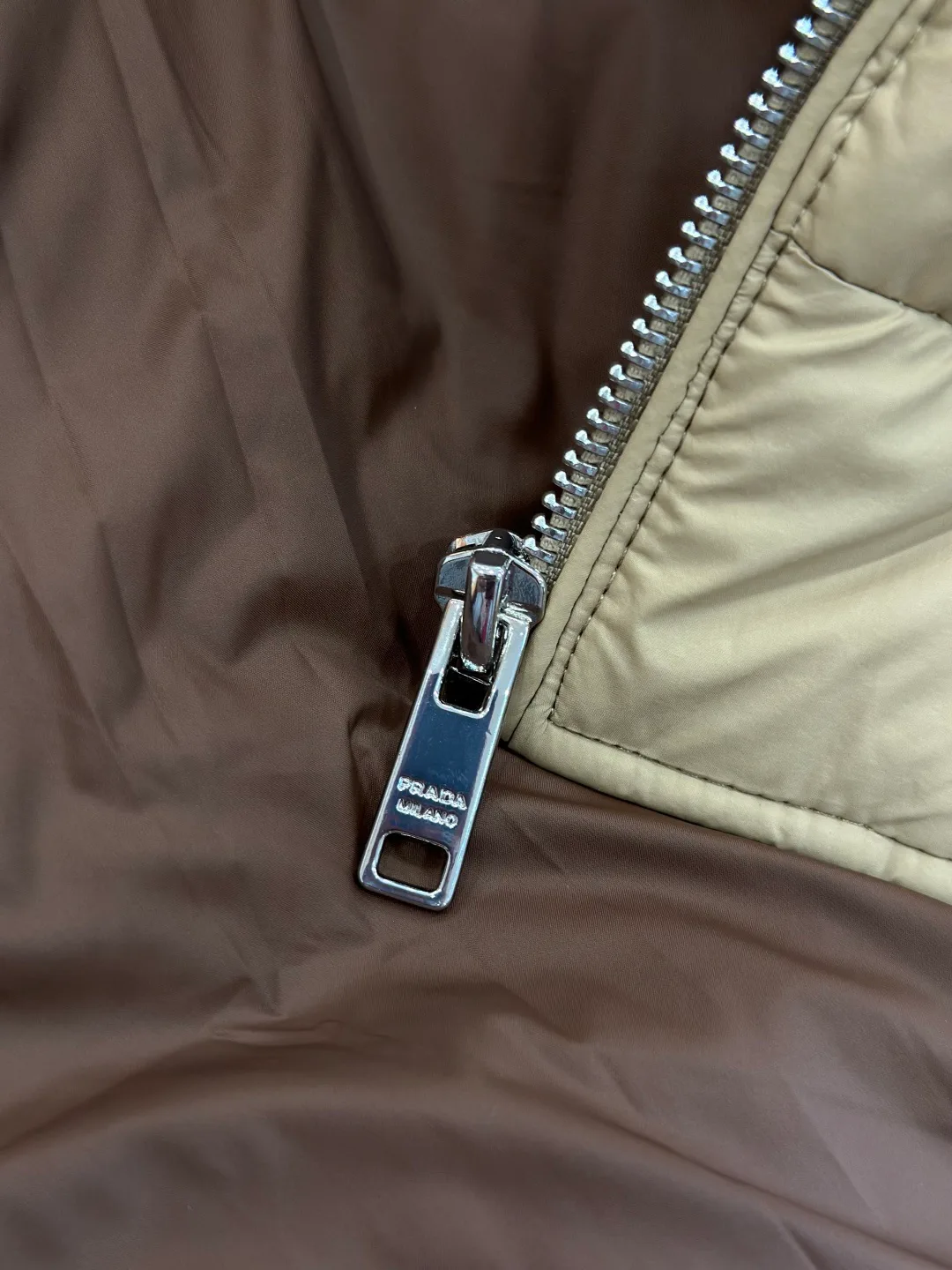 Куртки И Пуховики Мужские Prada 18209787