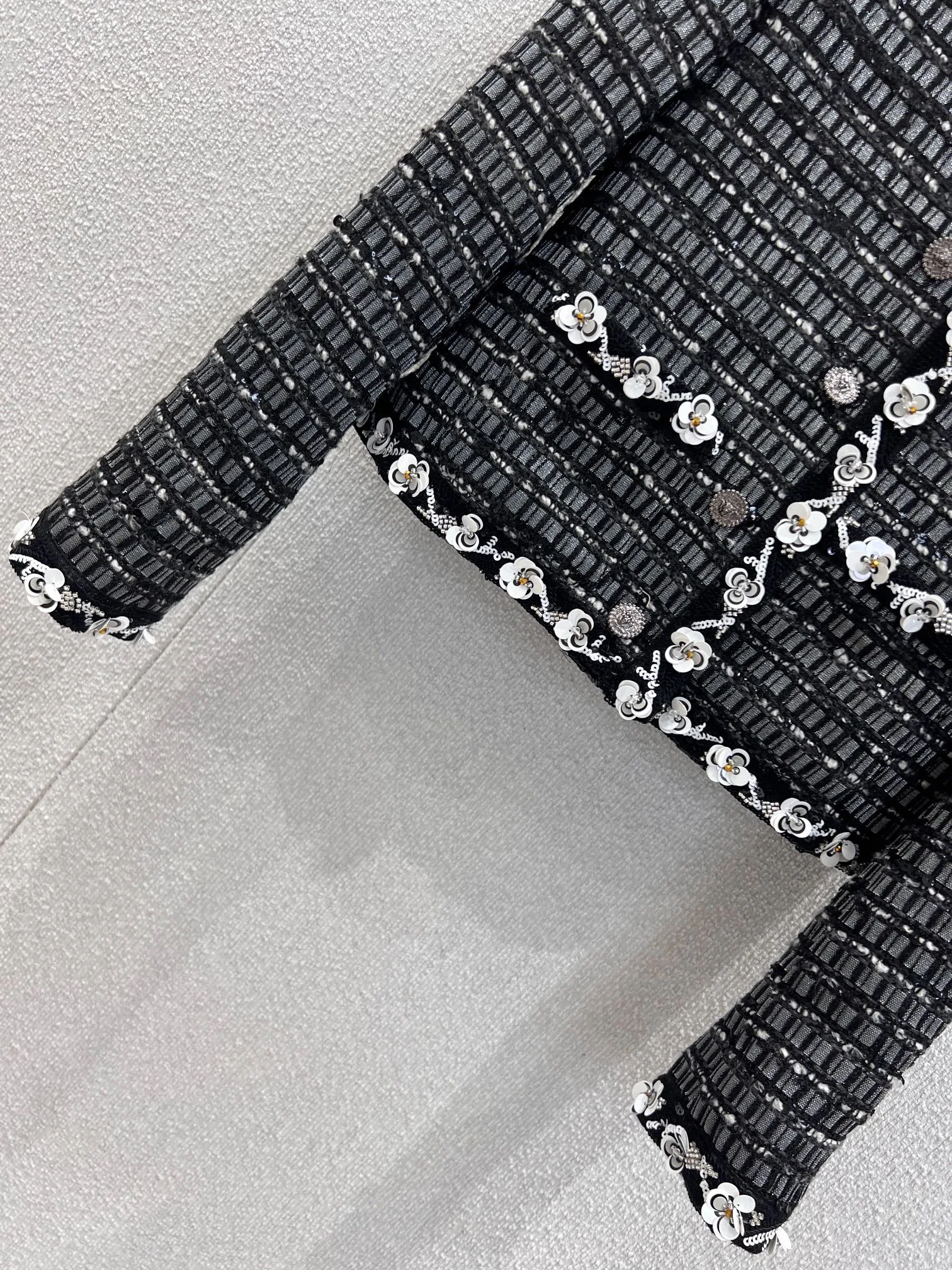 Куртки И Пуховики Женские Chanel 182917