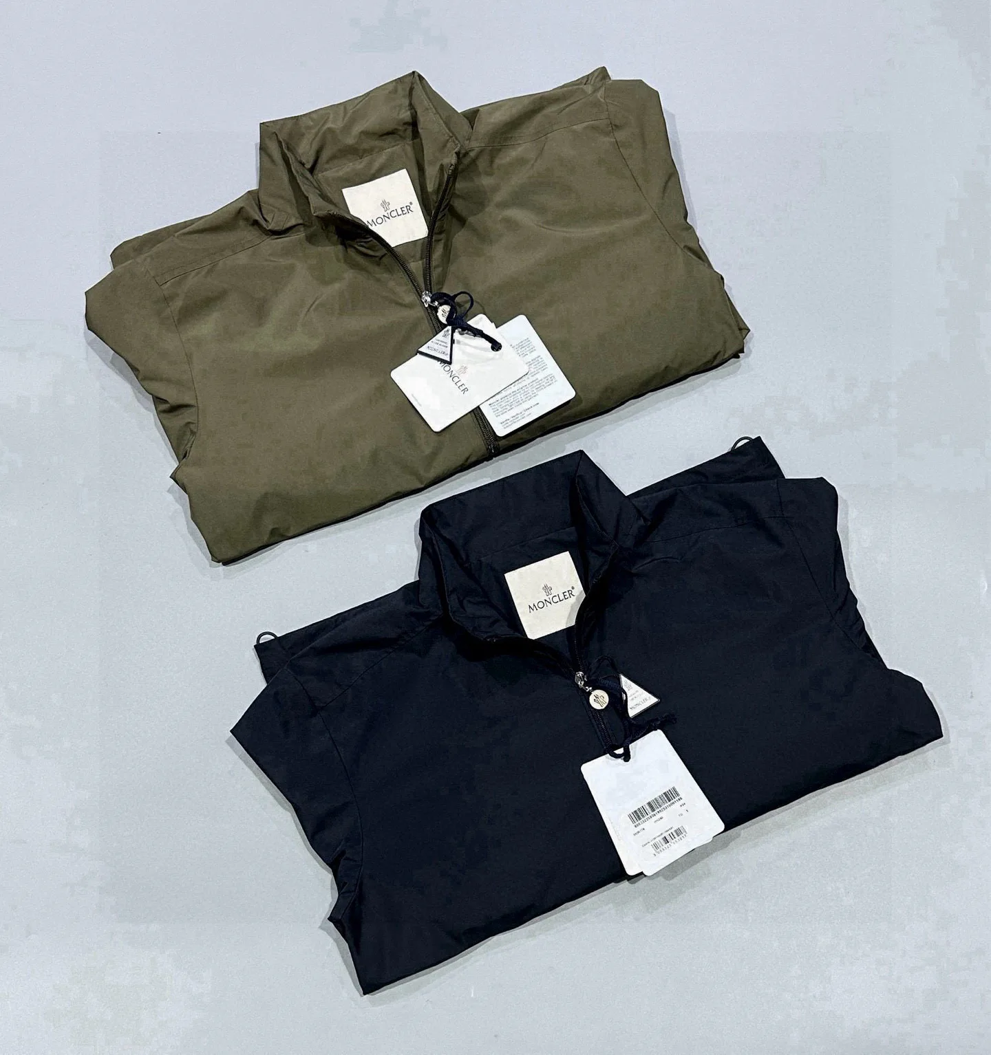 Куртки И Пуховики Мужские Moncler 11350645
