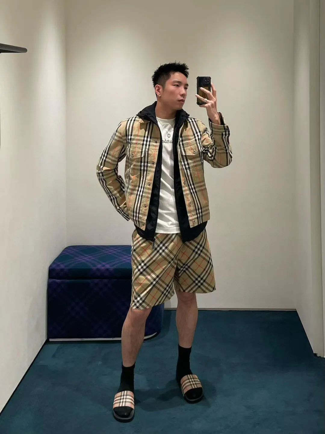 Шорты Мужские Burberry 11701846